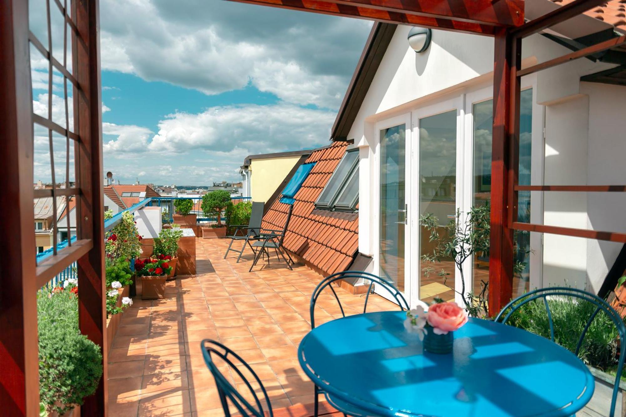 Orion 4* Prague