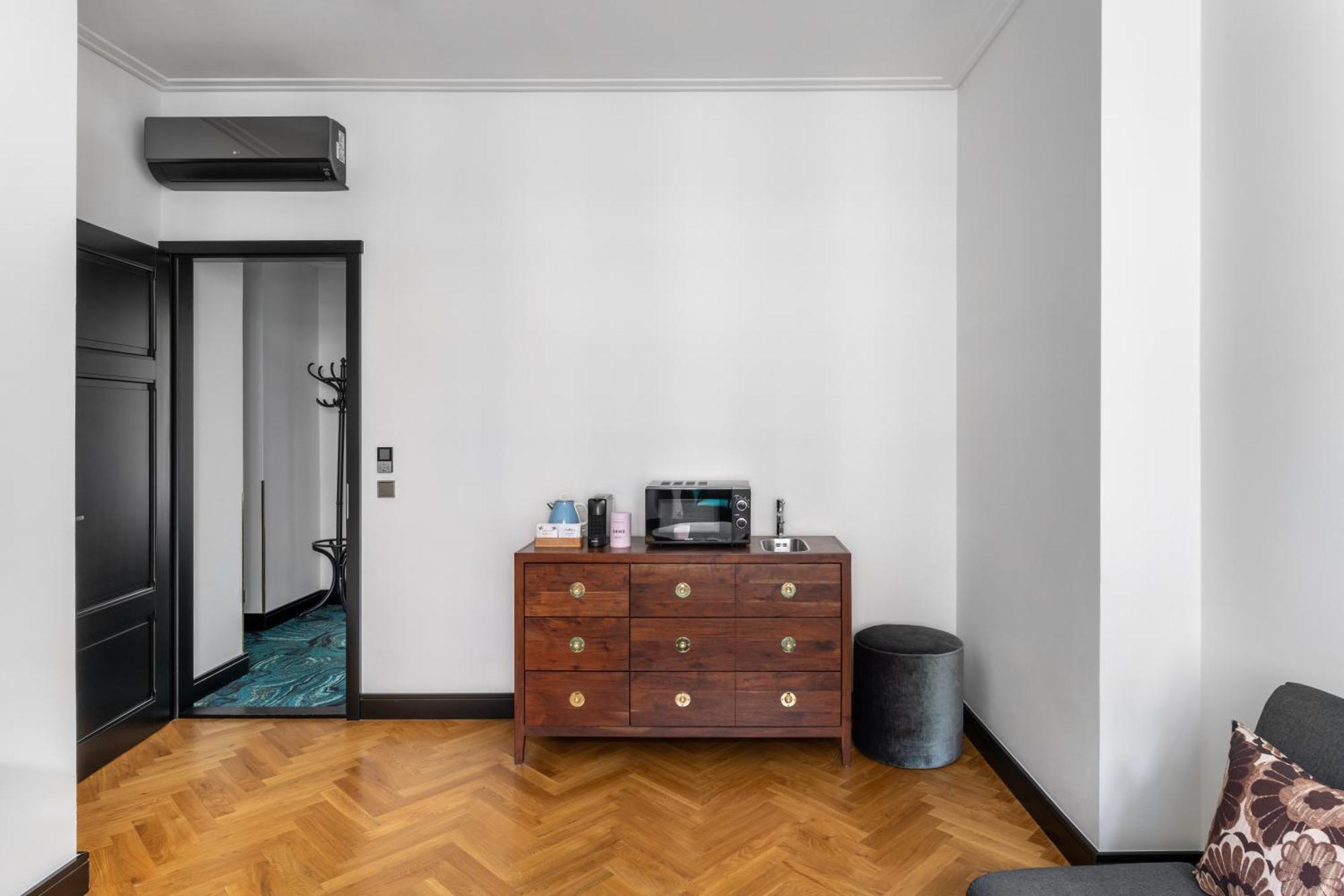 Aparthotel Numa Republika 4*