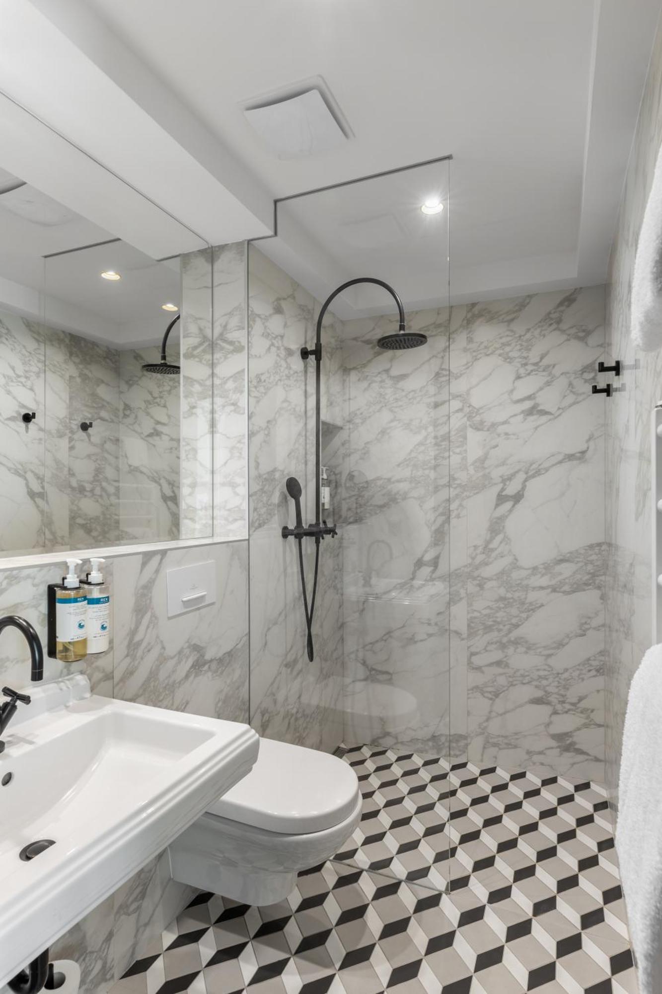 Aparthotel Numa Republika