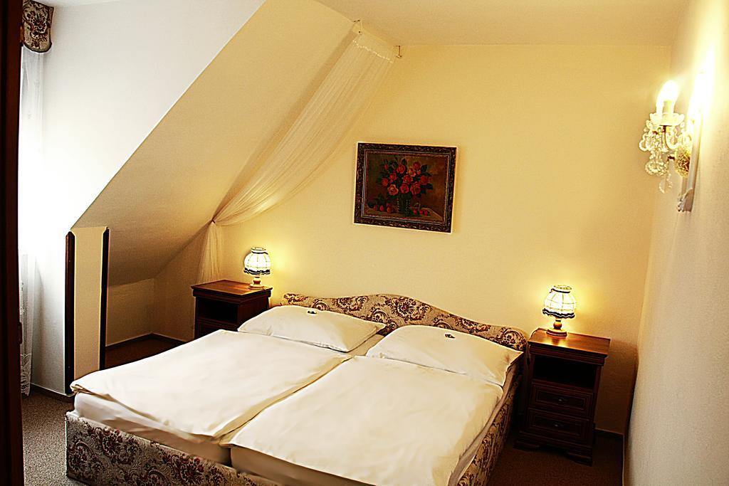 Hotel Excellent