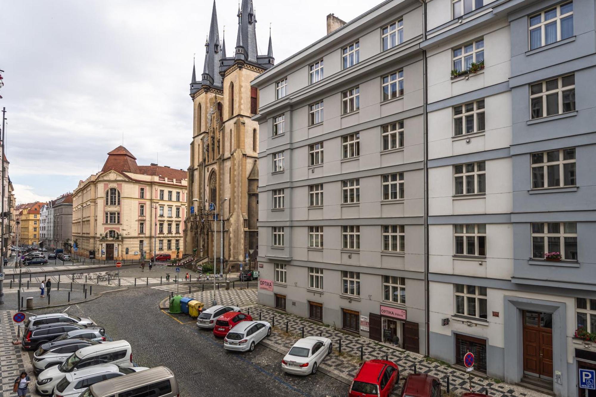 Vltava 7 * Prague