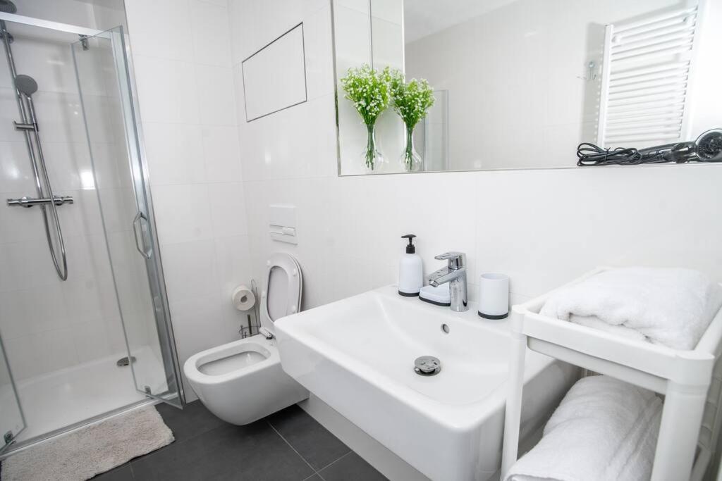 Apartamento Free Parking- Newly Built