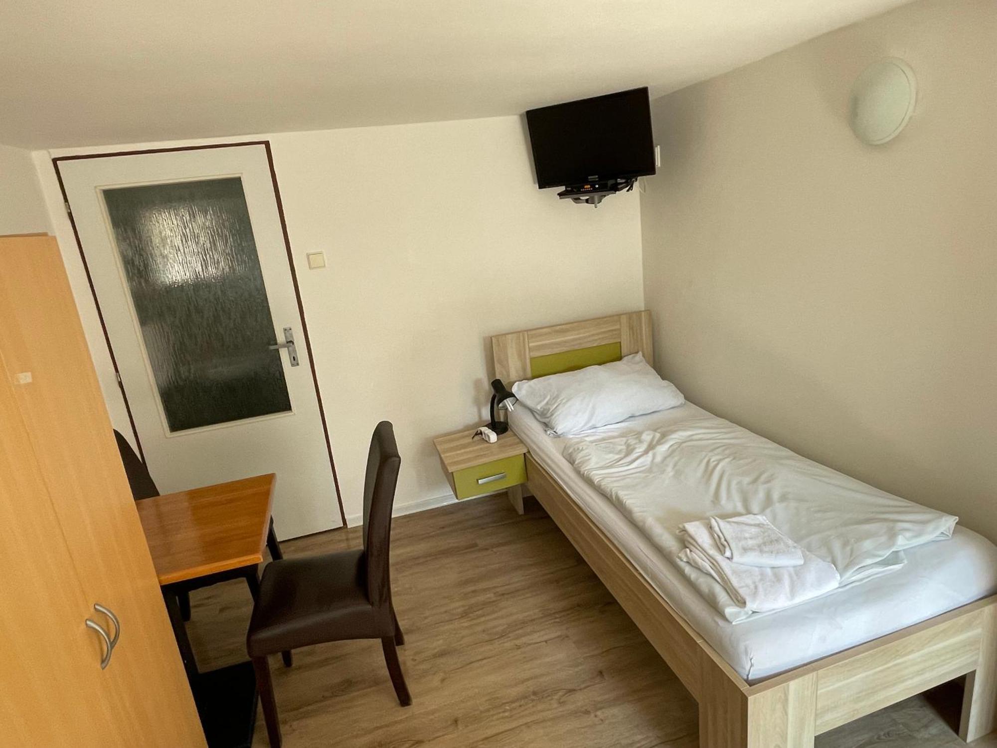 Nova Hospoda Guest house 2*