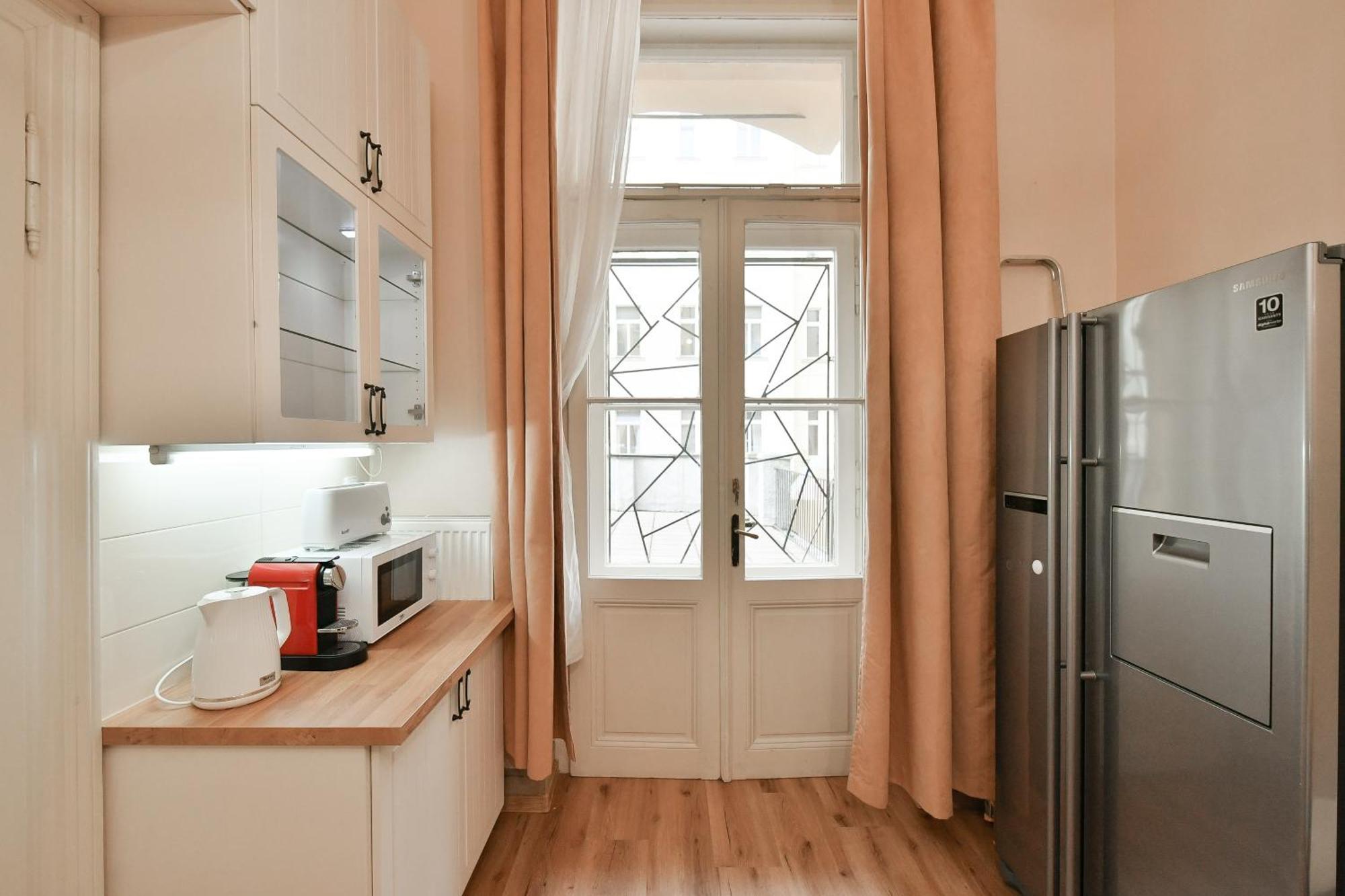 Apartment Stunning Charles Bridge Apartment *