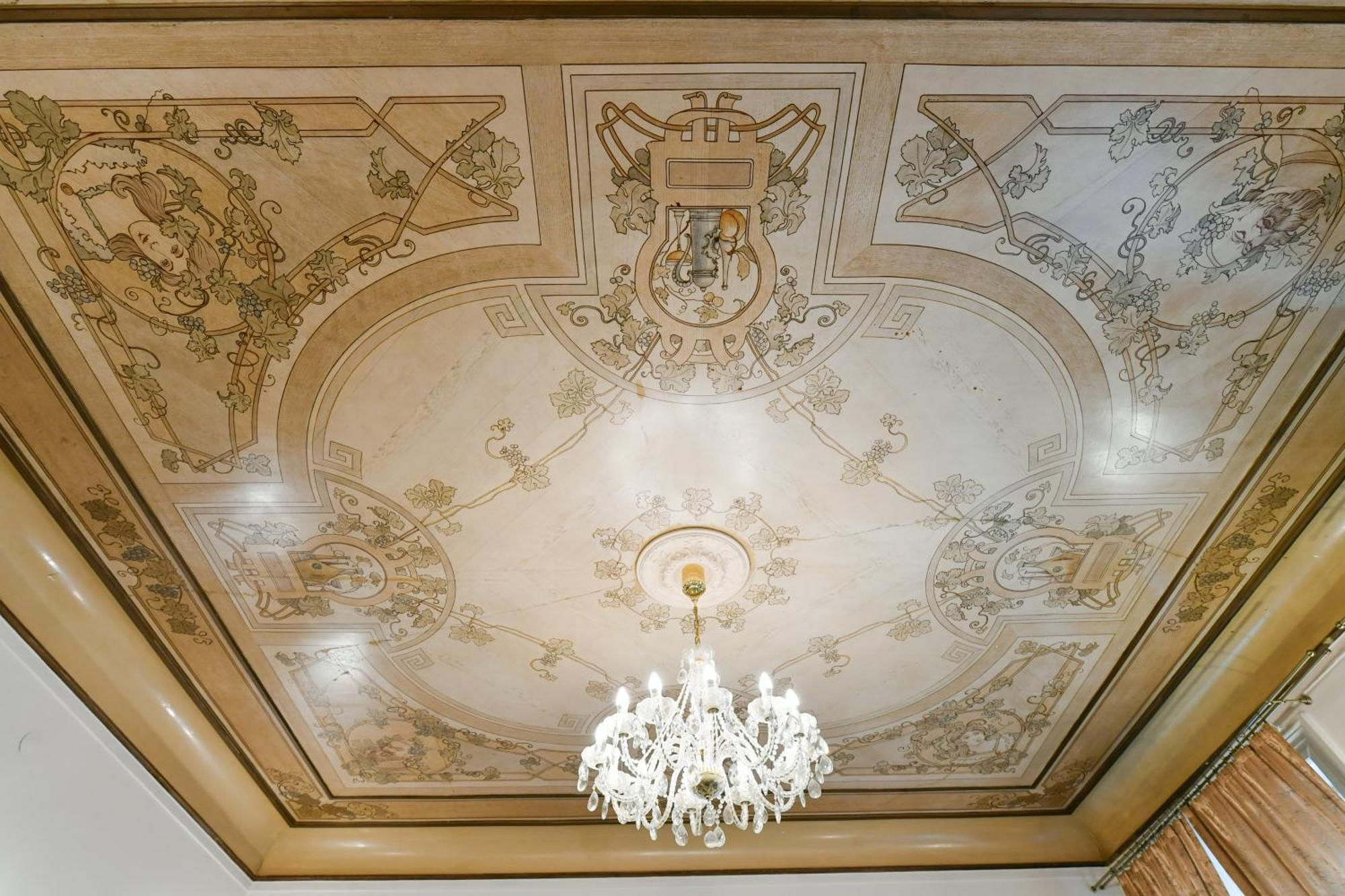 Stunning Charles Bridge Apartment * Prague