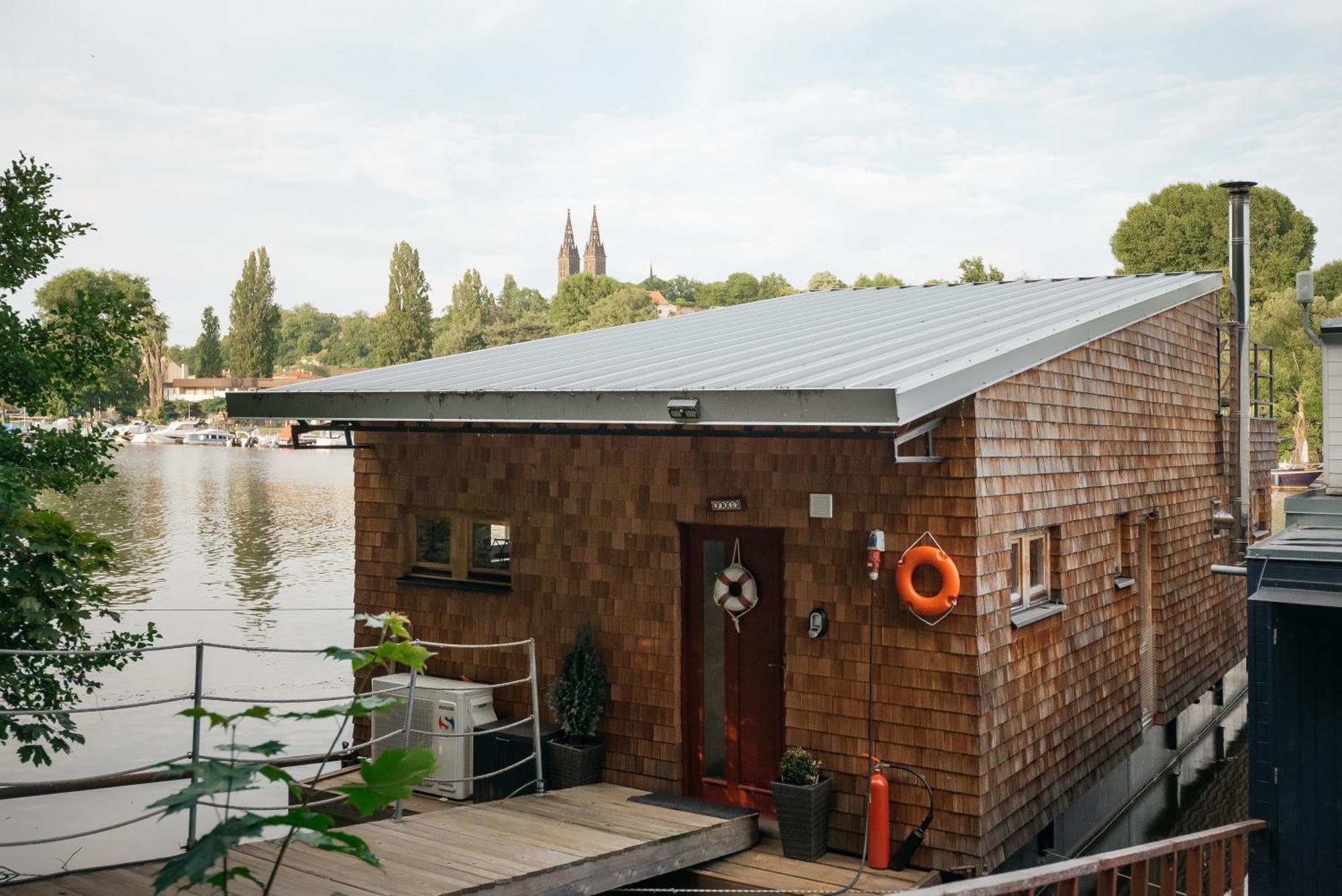 Houseboat Fred Bateau-hôtel Prague