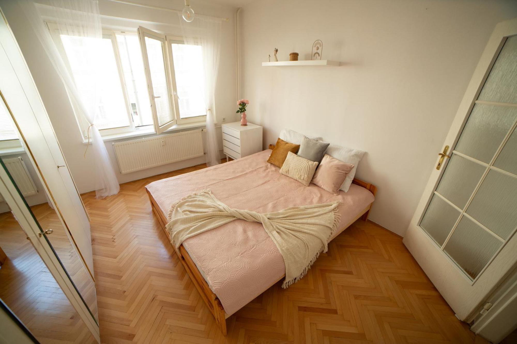Apartamento 212 - Boho In Next To City Center 5 Minutes To Wenceslas Square Praga