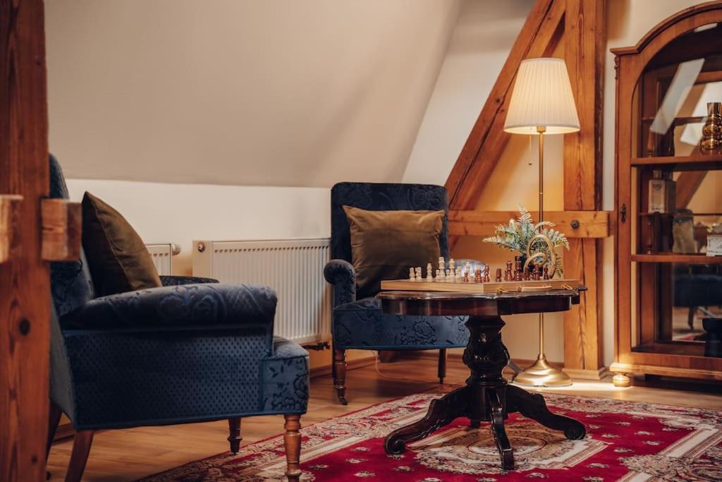 Magnificent Historical Penthouse In The Heart Of Daire *