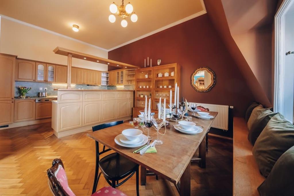 Magnificent Historical Penthouse In The Heart Of Apartment Prague