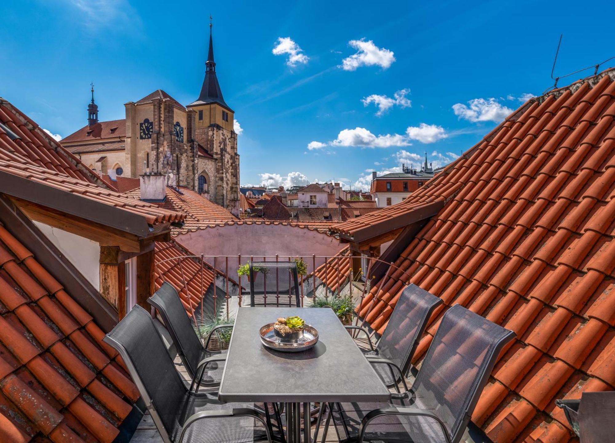 Chateau 9 By Adrez Praga