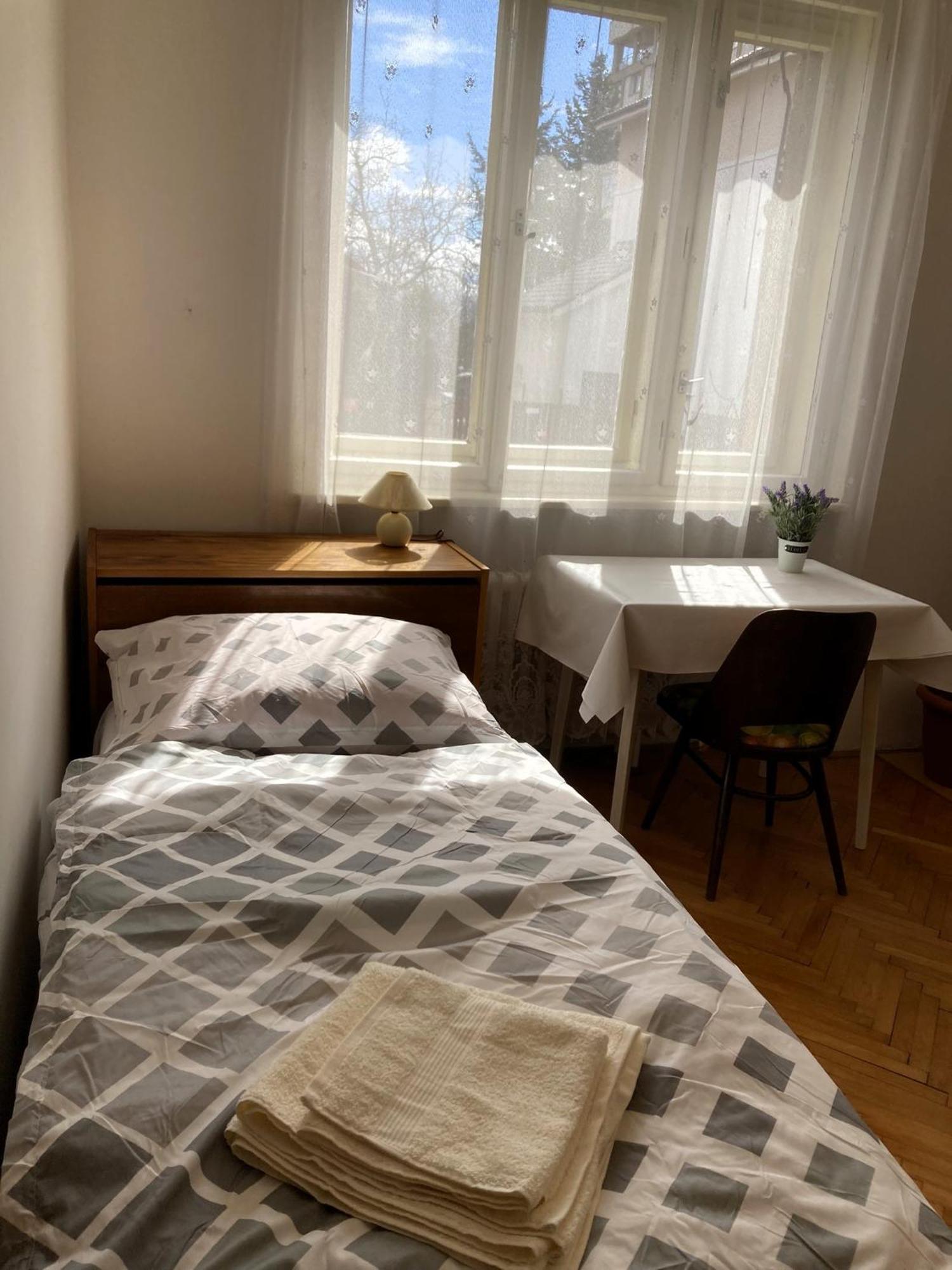 Spacious - Free Parking! Apartment Prague