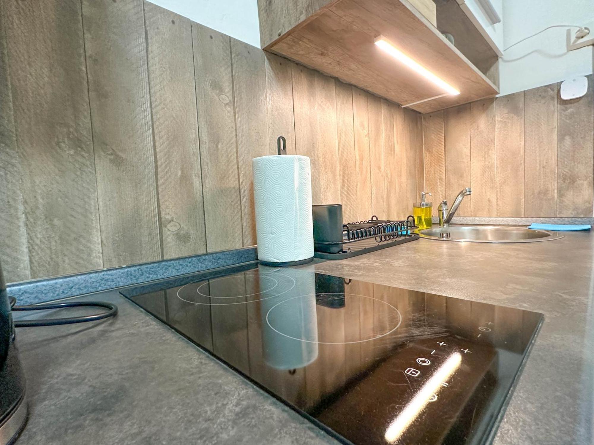 Charming By Museum And Wenceslas Square Apartment *