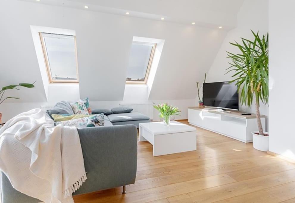 Beautiful Loft-apartment With A Large Terrace * Prague