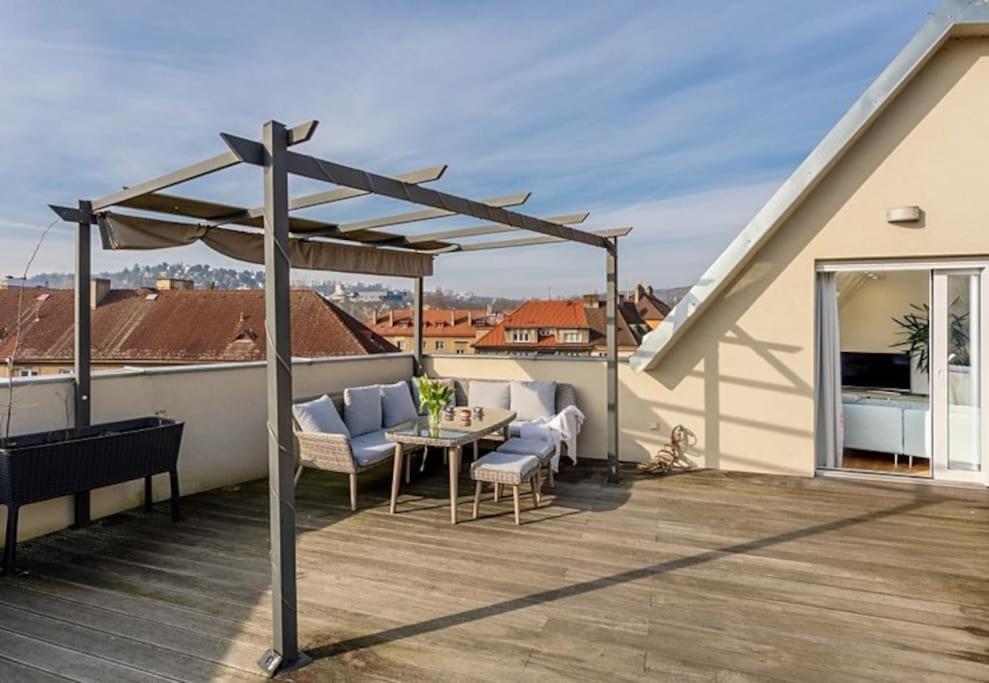Beautiful Loft-apartment With A Large Terrace * Prague