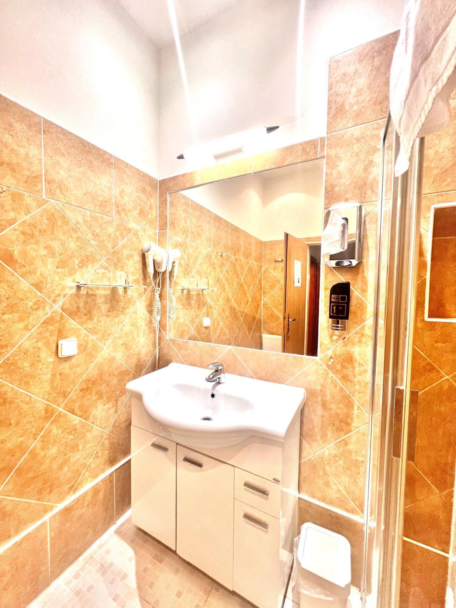 Karlin Hotel