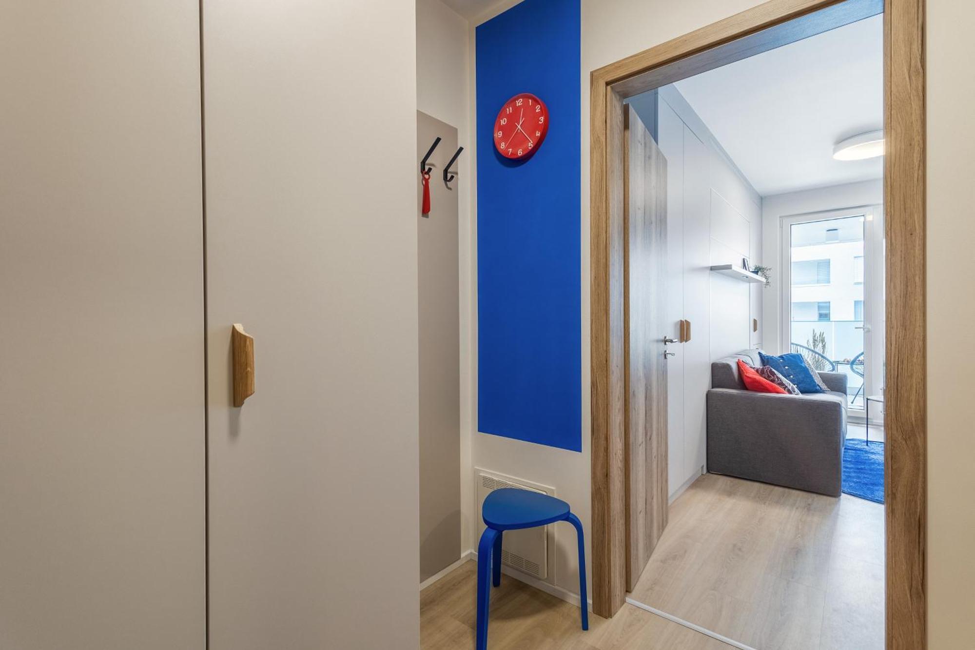 Apartment Colorful - Balcony, Free Parking, By Gravity Prag