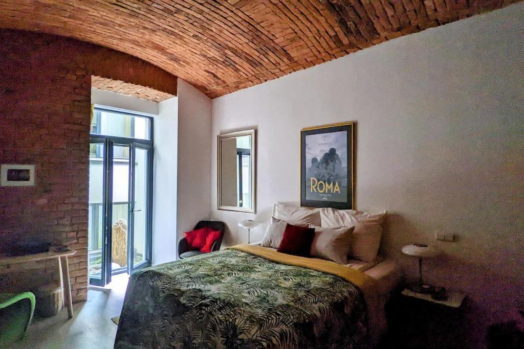 Apartment Romantic And Atypical In Prague's Montmartre Prague