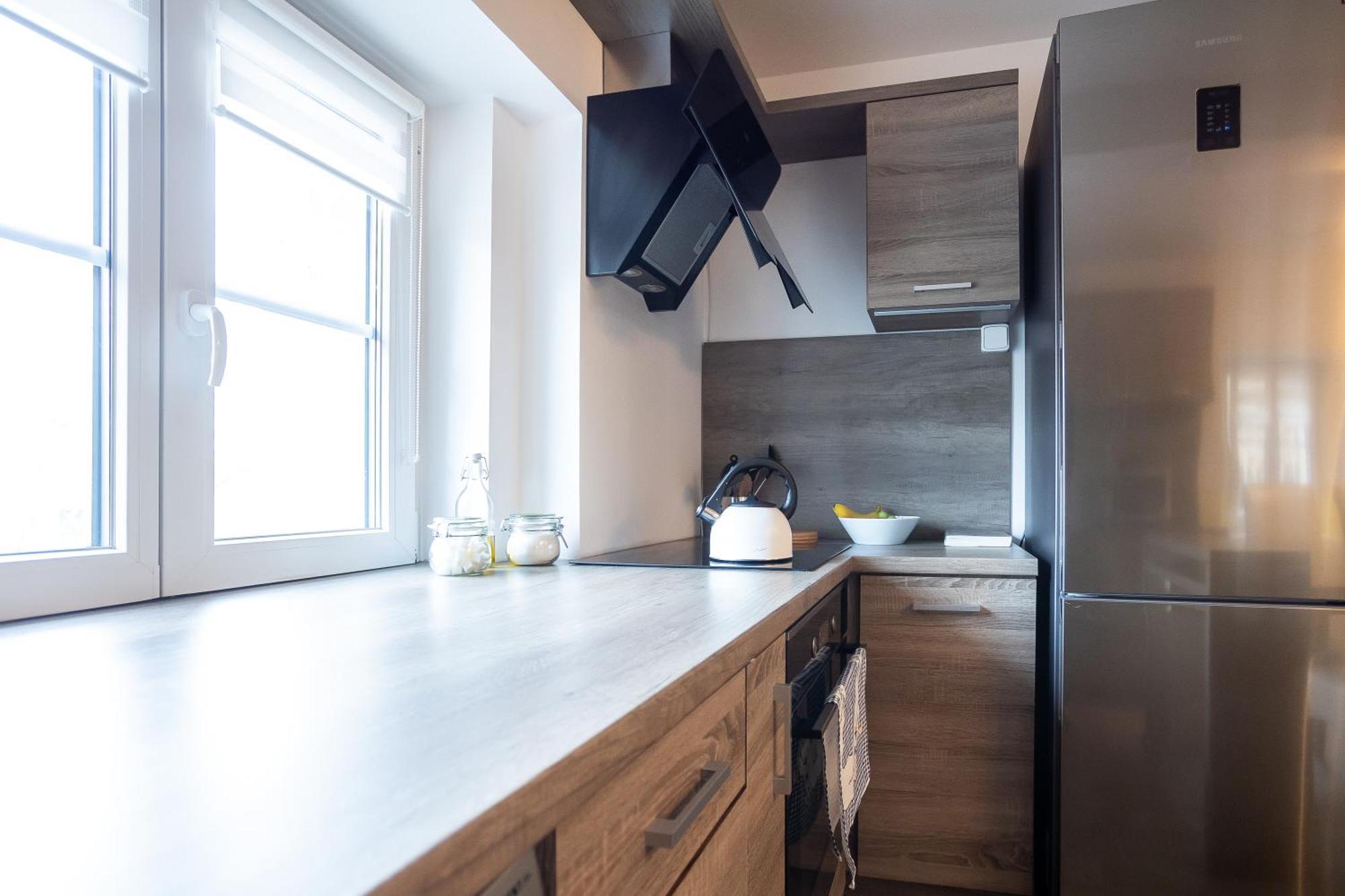 Spacious 20 Min From National Theatre *