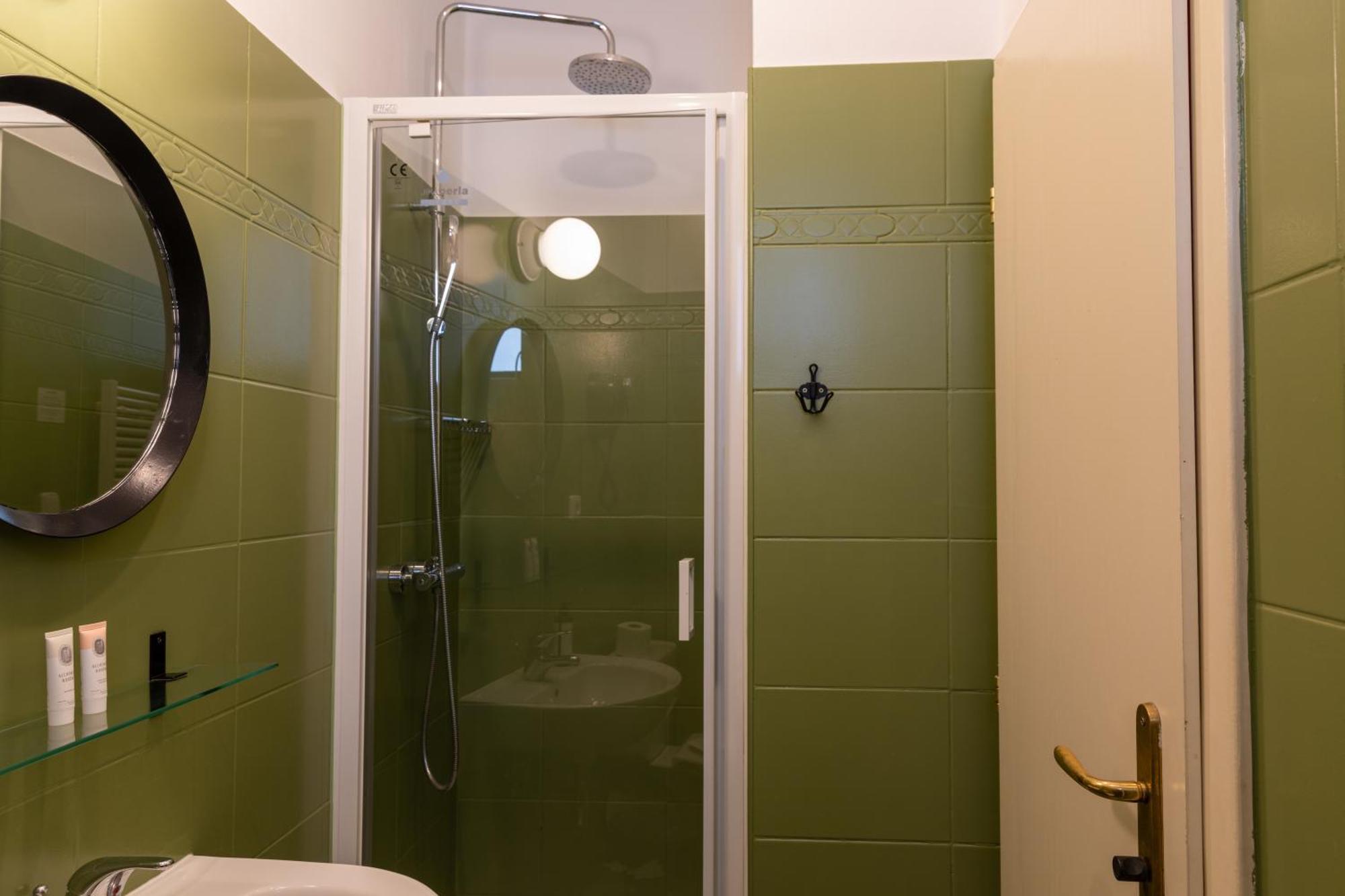 Hostel Sir Toby's Midtown Prague