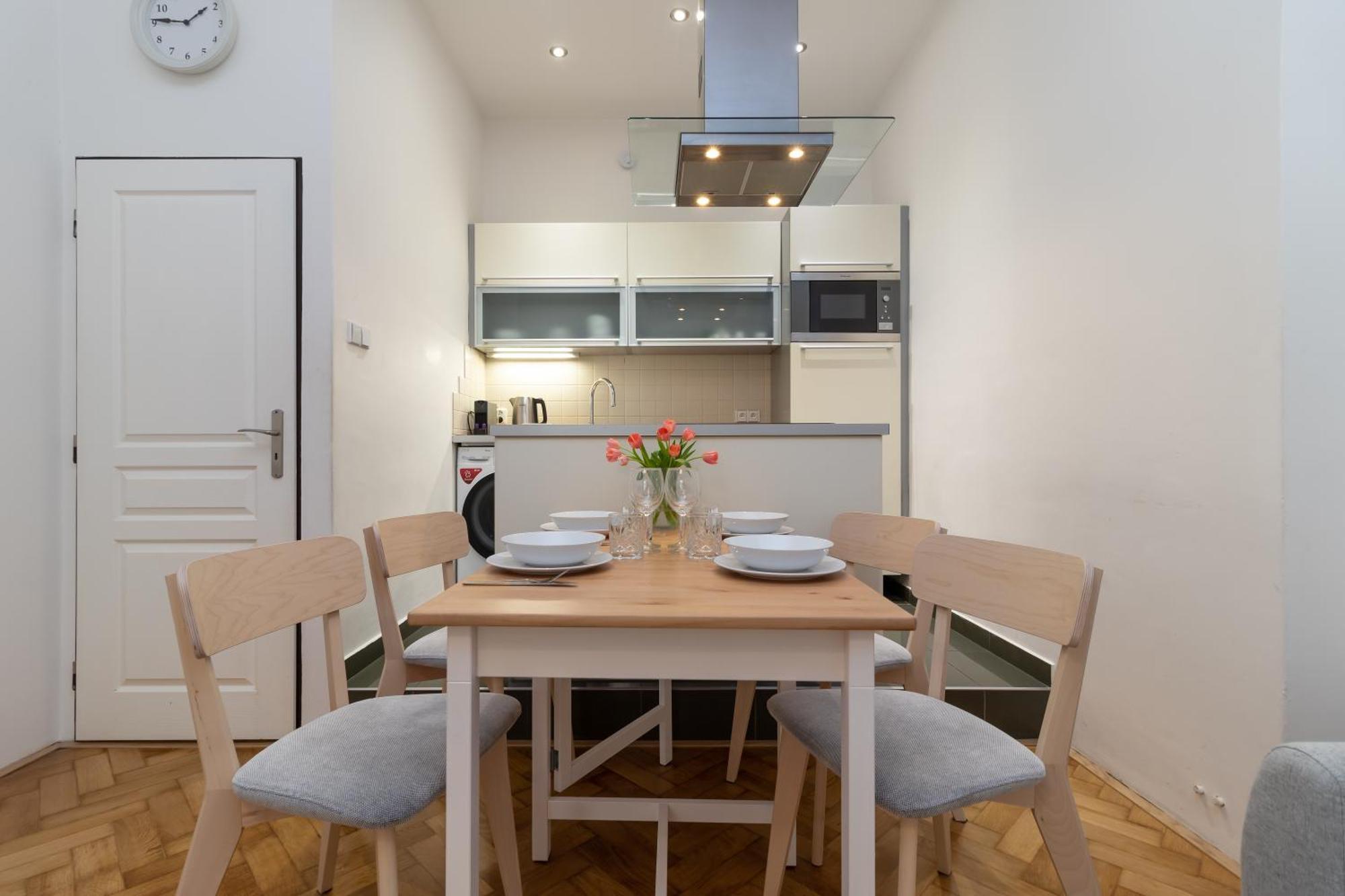 The Location In Prague, Charles Bridge & Old Town Square Apartment Prague