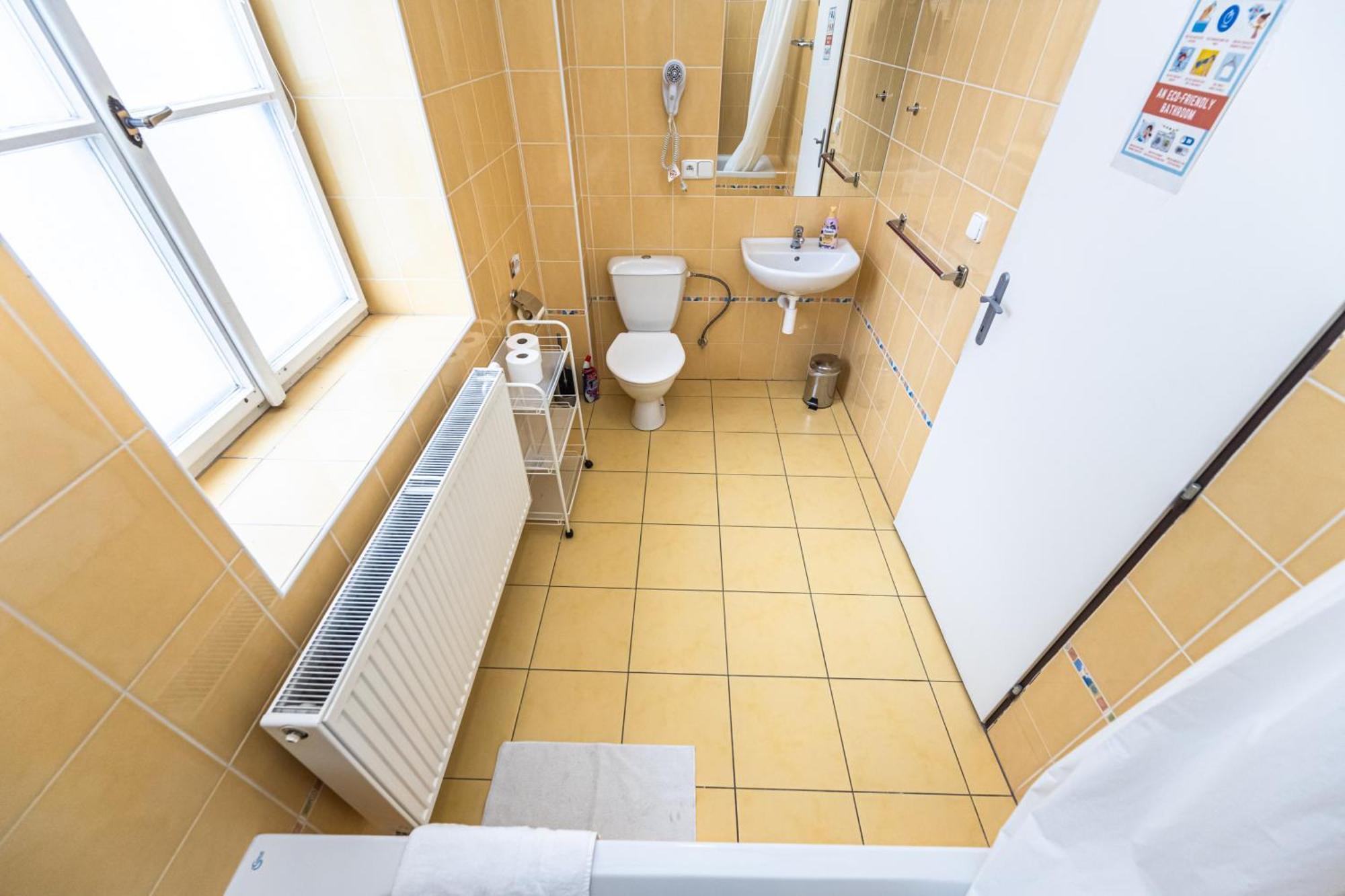 Kamenicka 23 * Prague