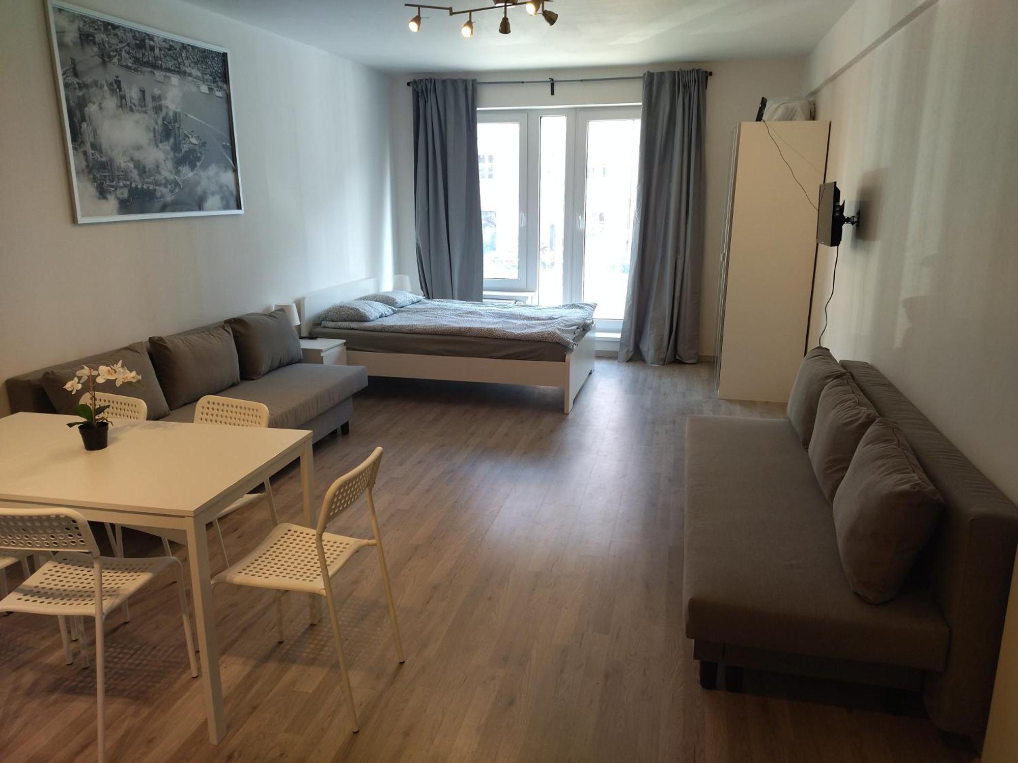 Apartment Brand New #24 In Elite With Free Secure Parking In The Center