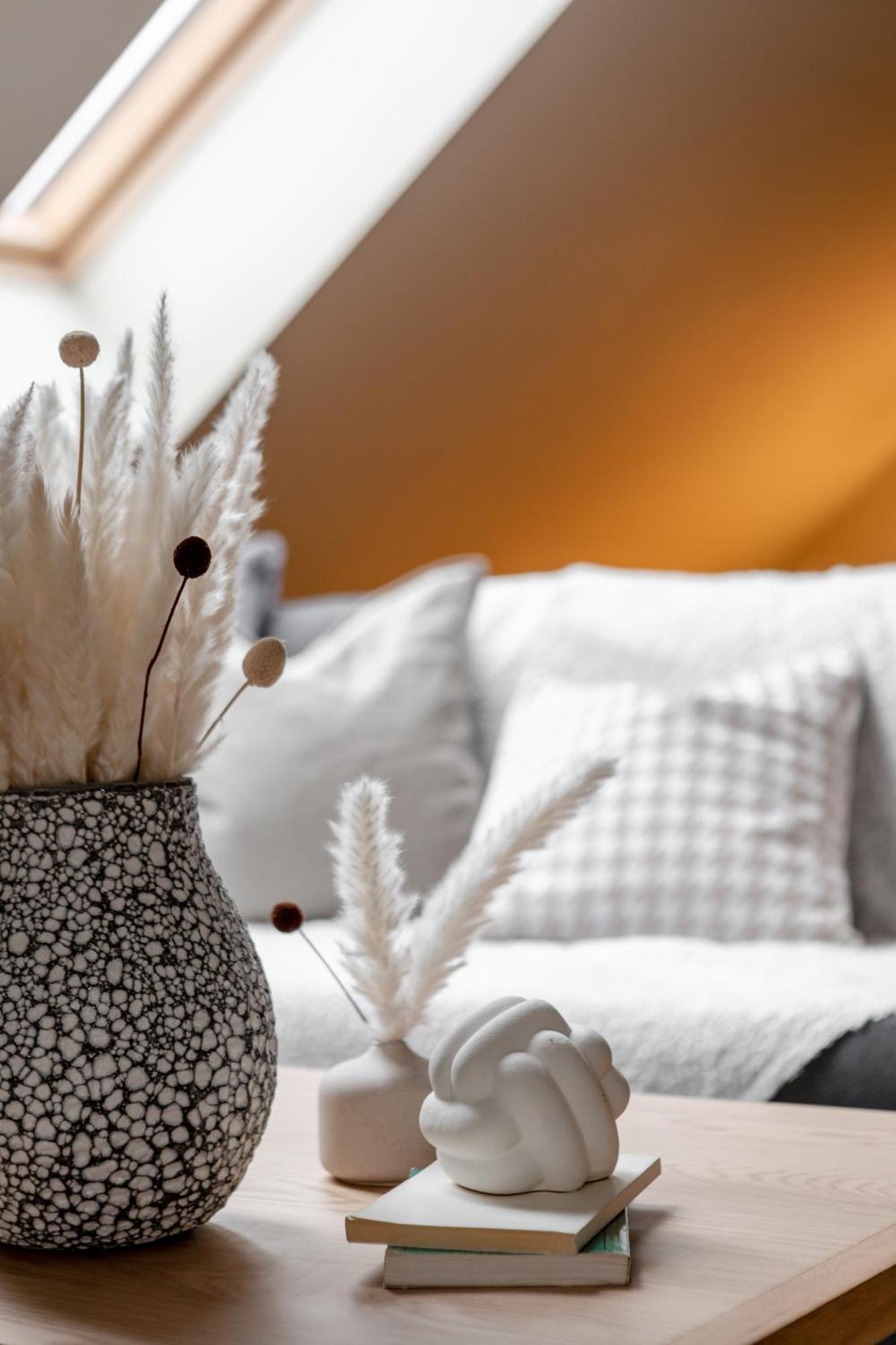 Turnkey I Karlin Square Apartment