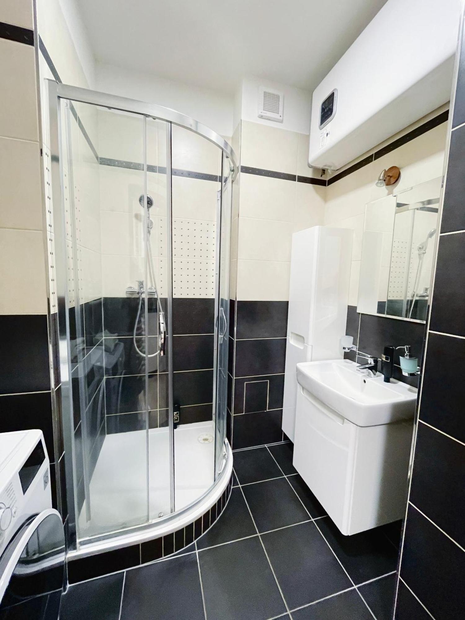 Apartamento In Center Of With Balcony Praga