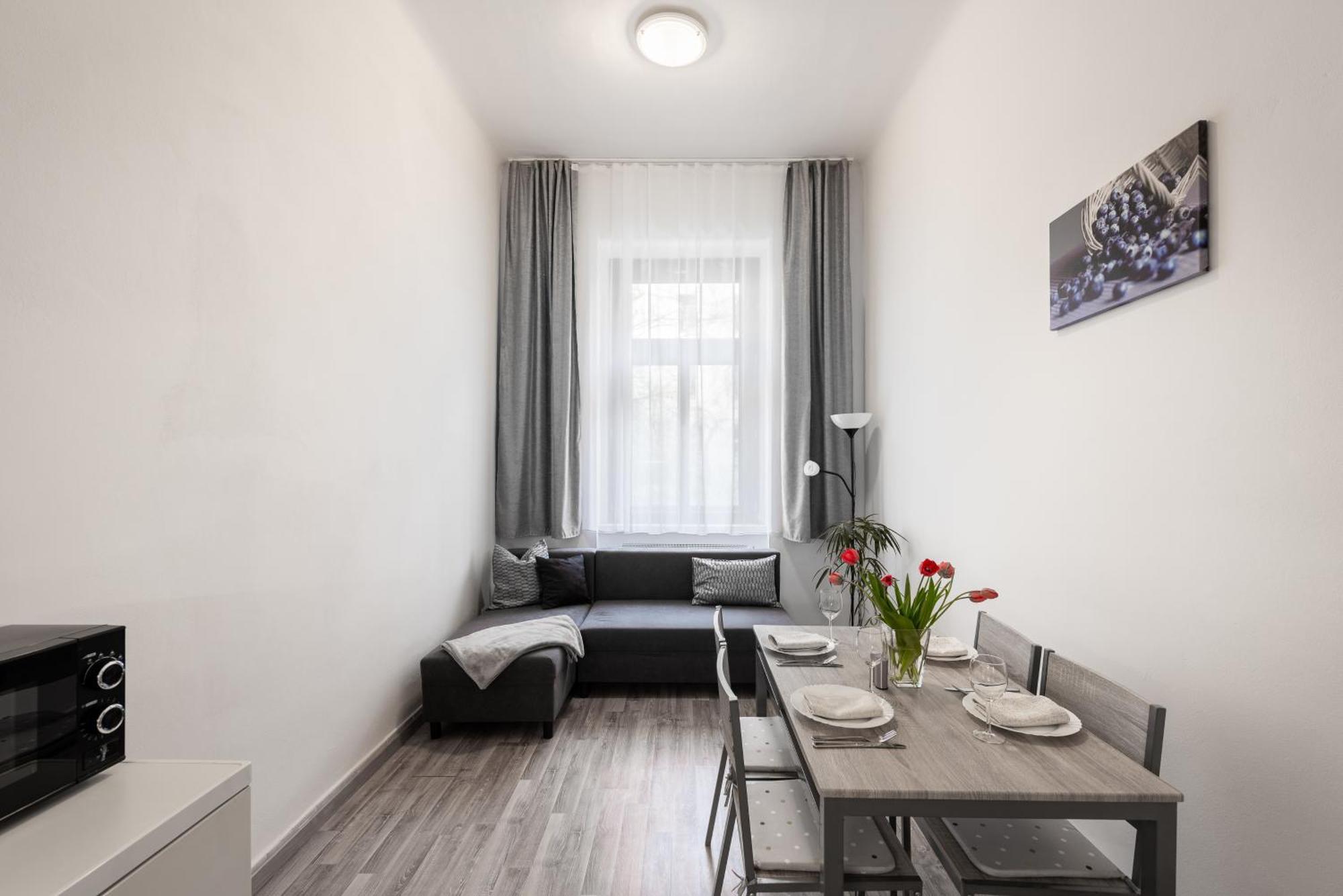 - Karlin Appartement