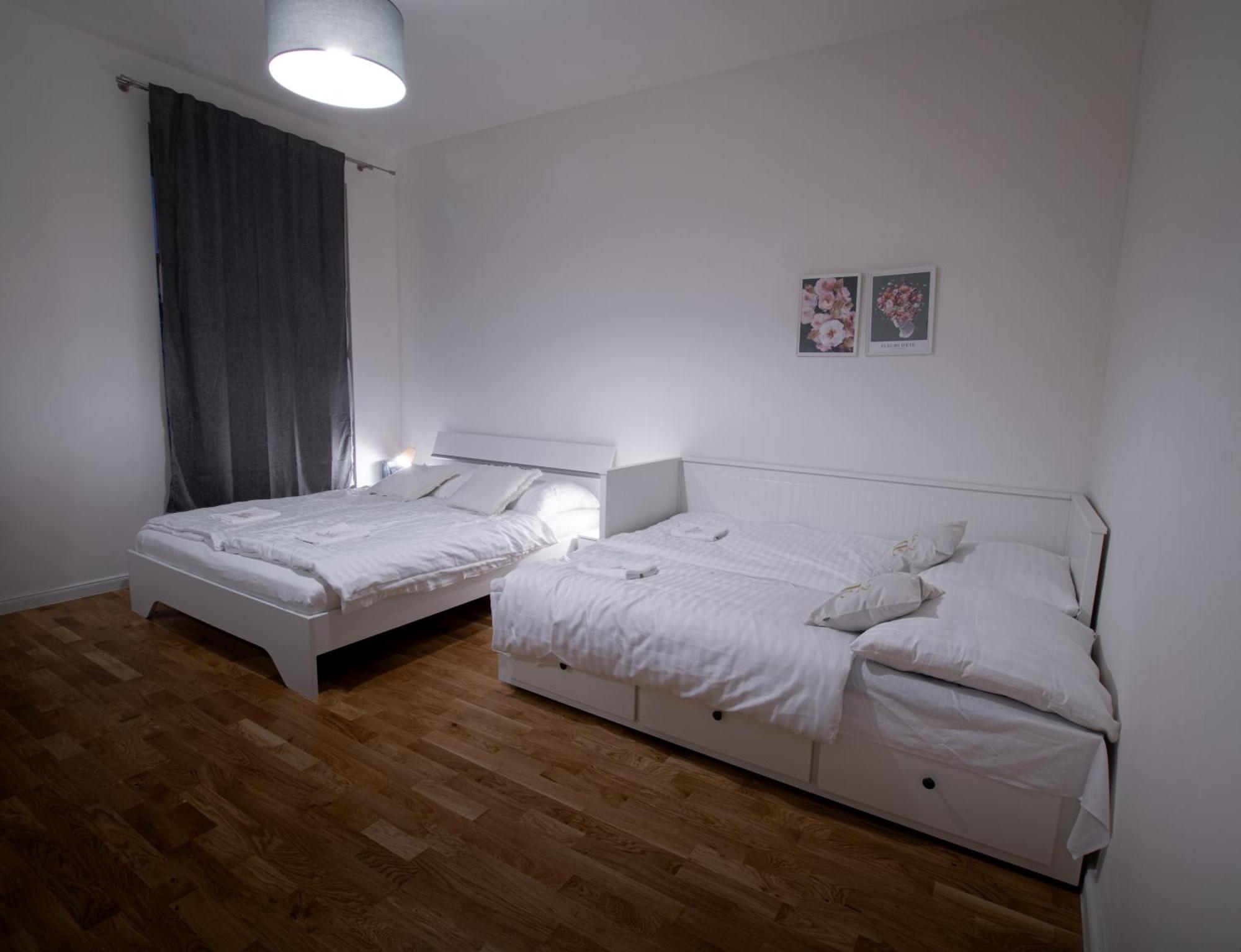 Helen New Chain Florenc Apartamento