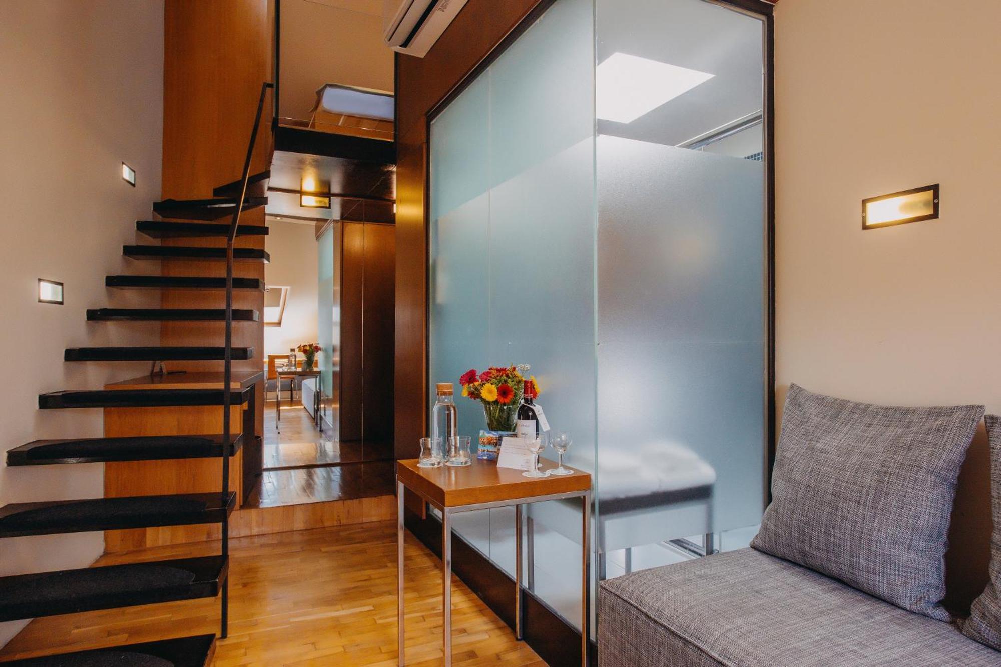 Wenceslas Square - Czech Leading Hotel Prag