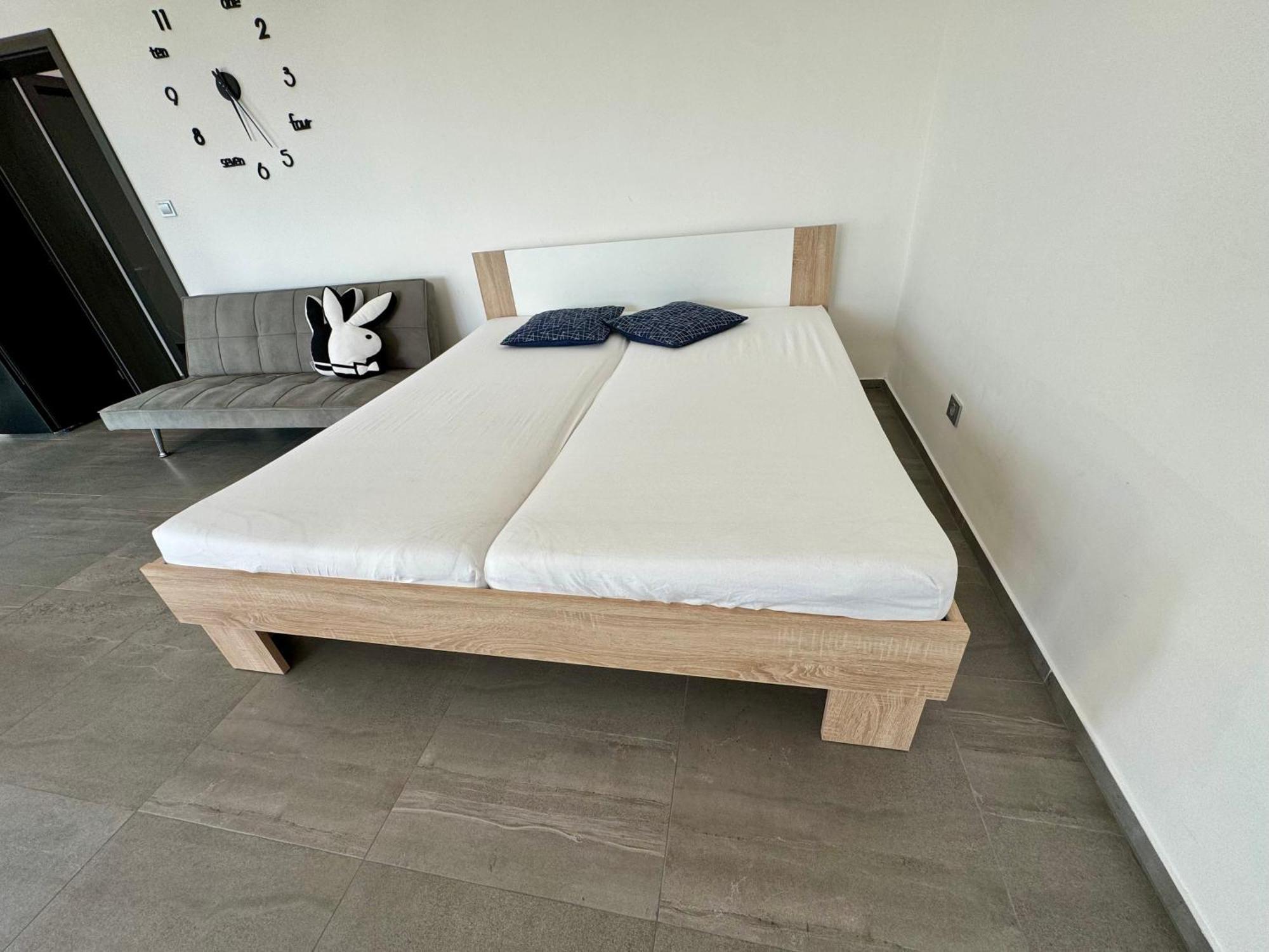 Daire 2rooms 76m2 New