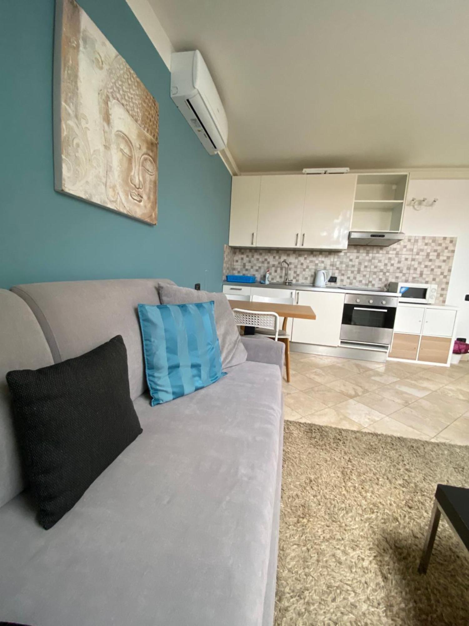 Legerova 33 Apart Otel 3*