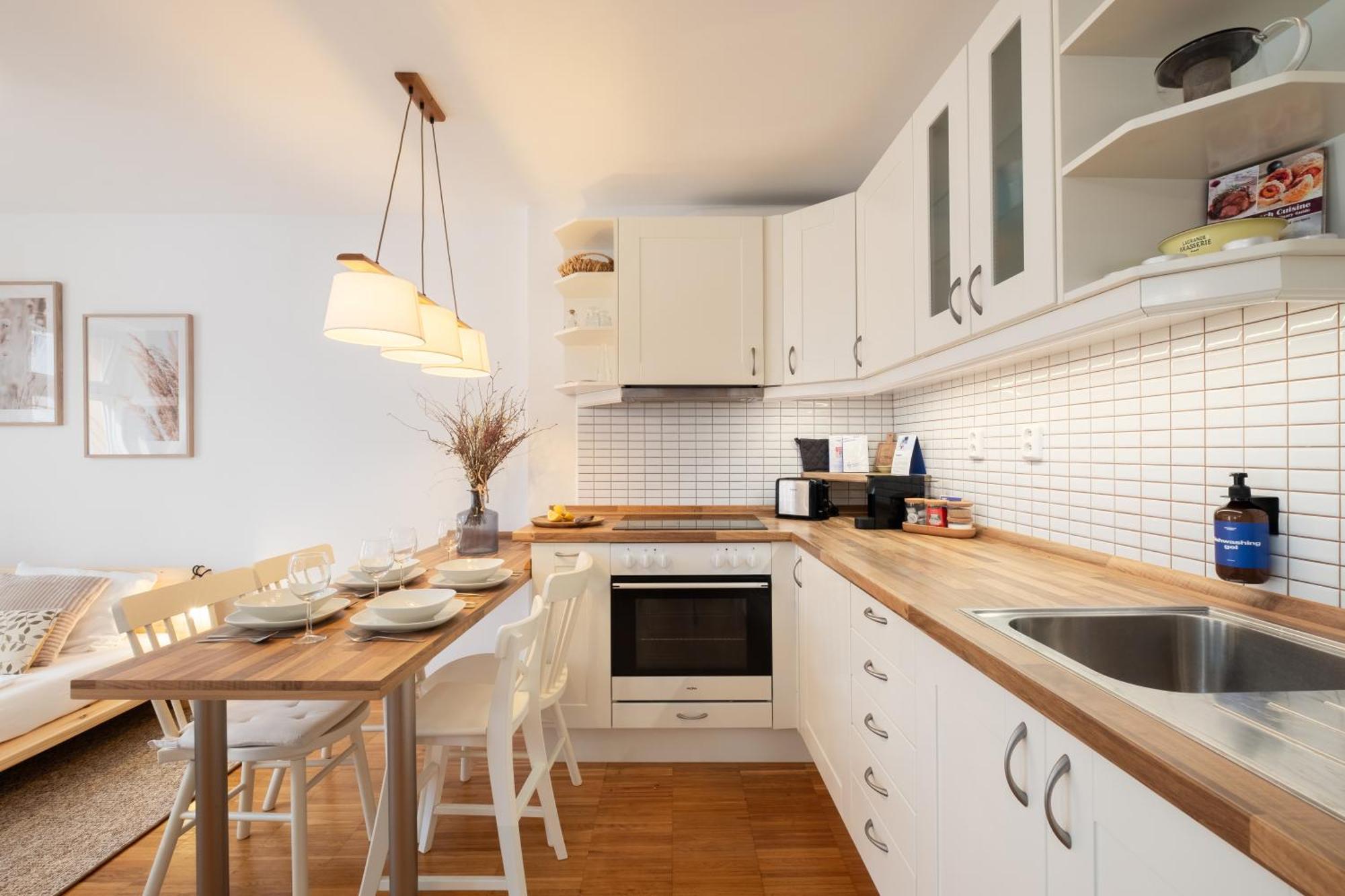 Days - Skandi With Workspace - Hip Area *