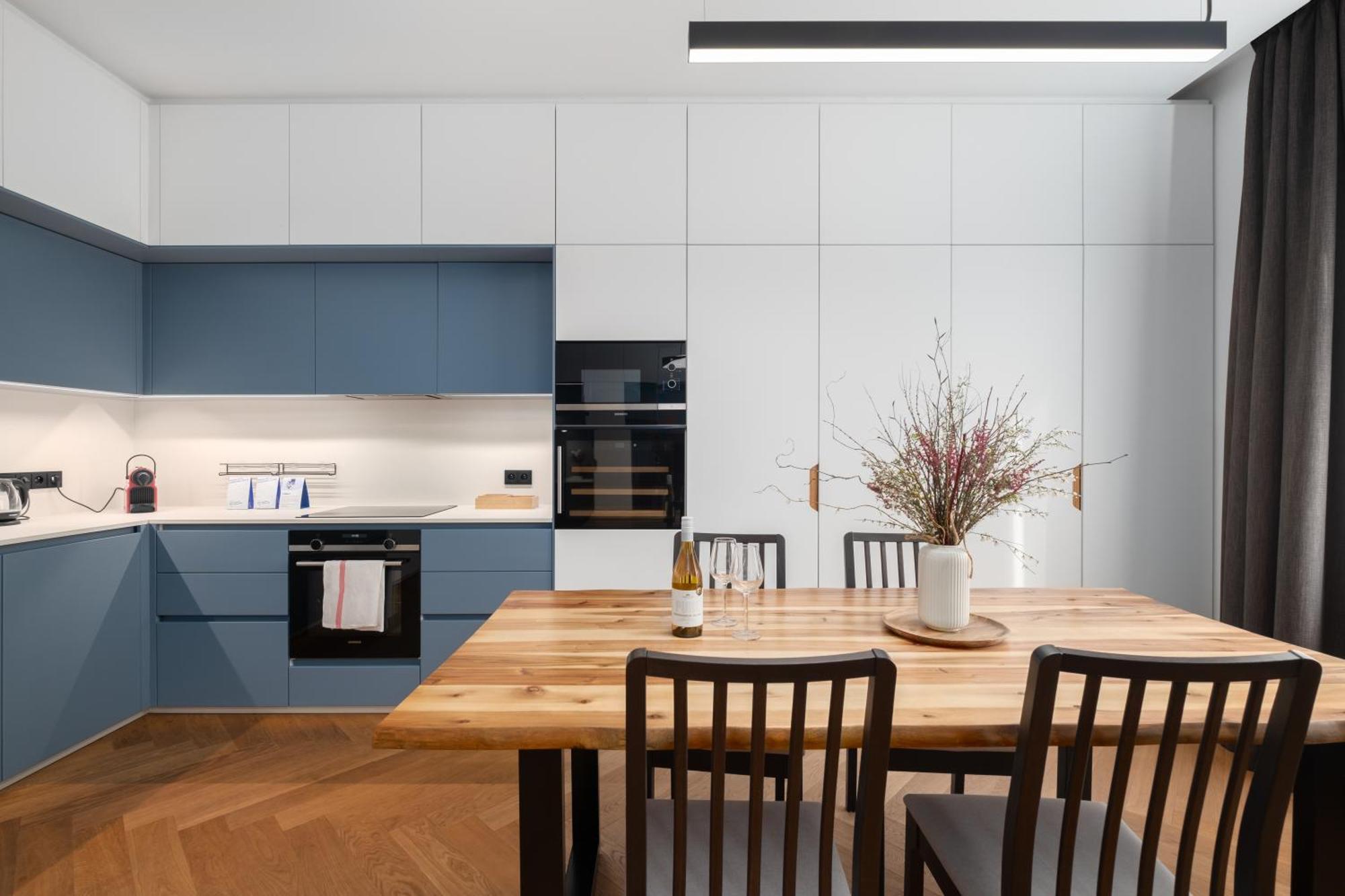Days - Modern With Workspace - Quiet Area * Prague