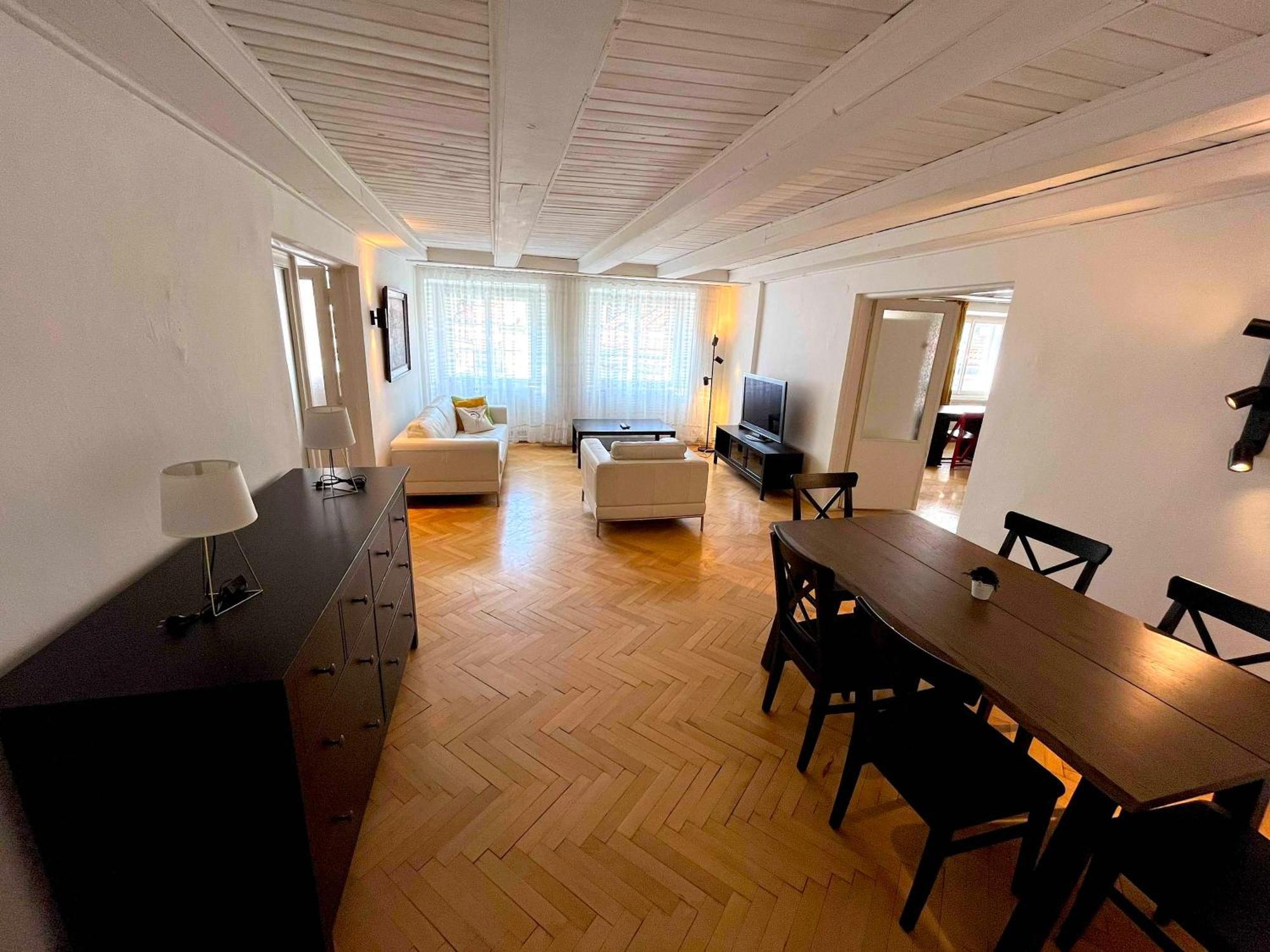Kristian's Old Town Sq. Apartment