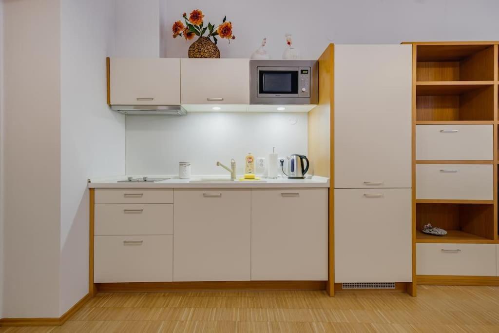 Apartamento Deluxe In Prime Location Praga