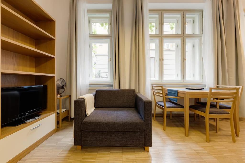 Deluxe In Prime Location Praga