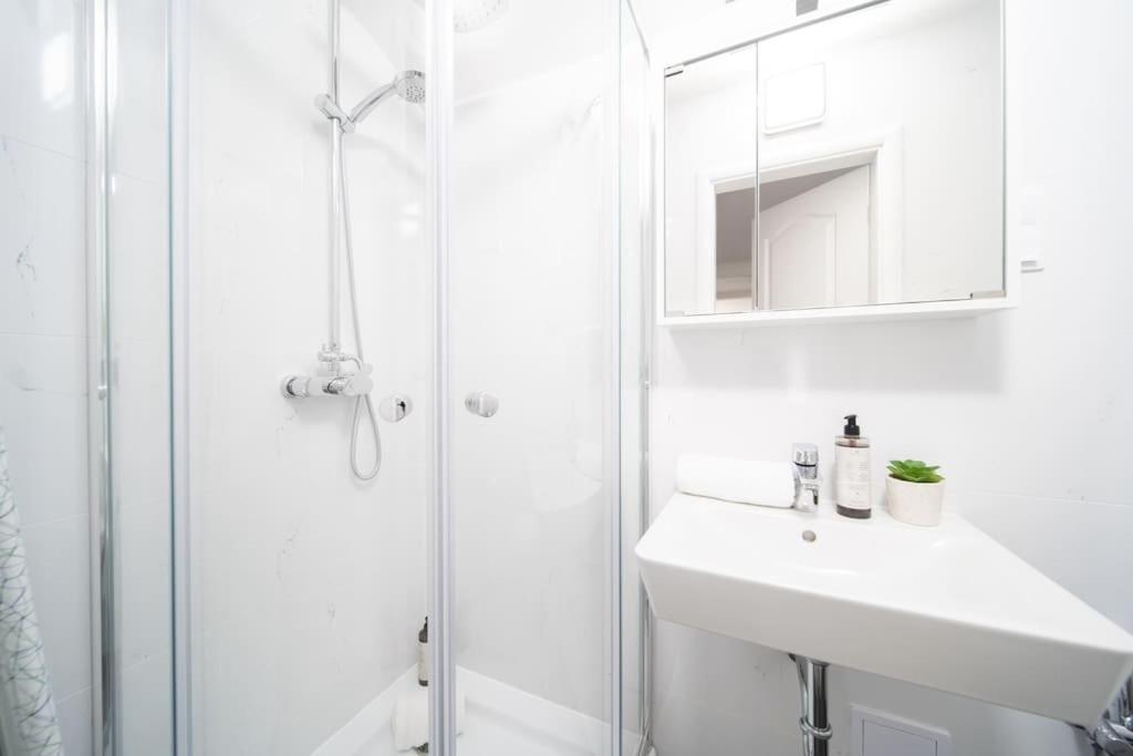 Secret Economy Oasis Appartement