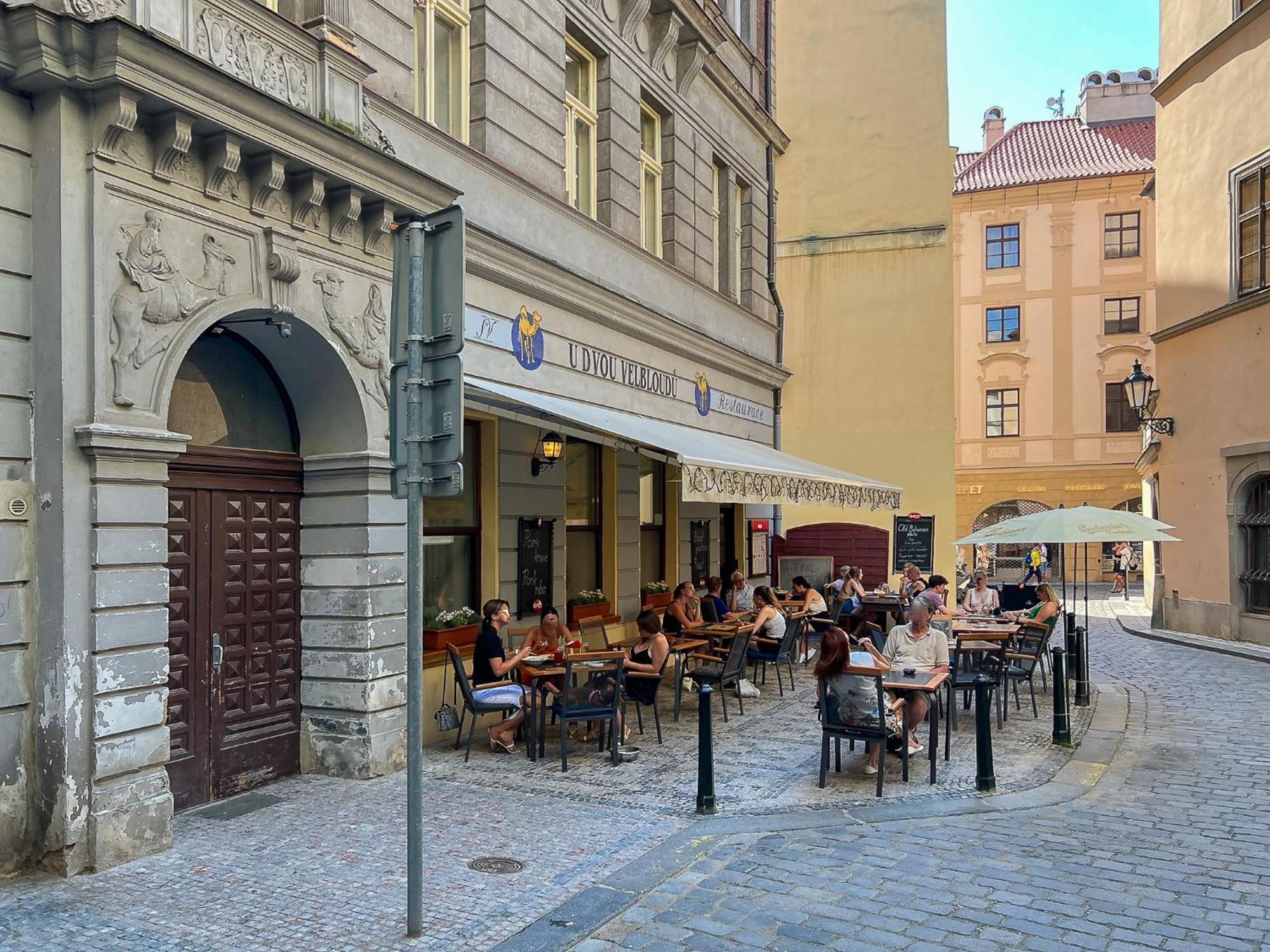 Stylish New In With A/c * Prague