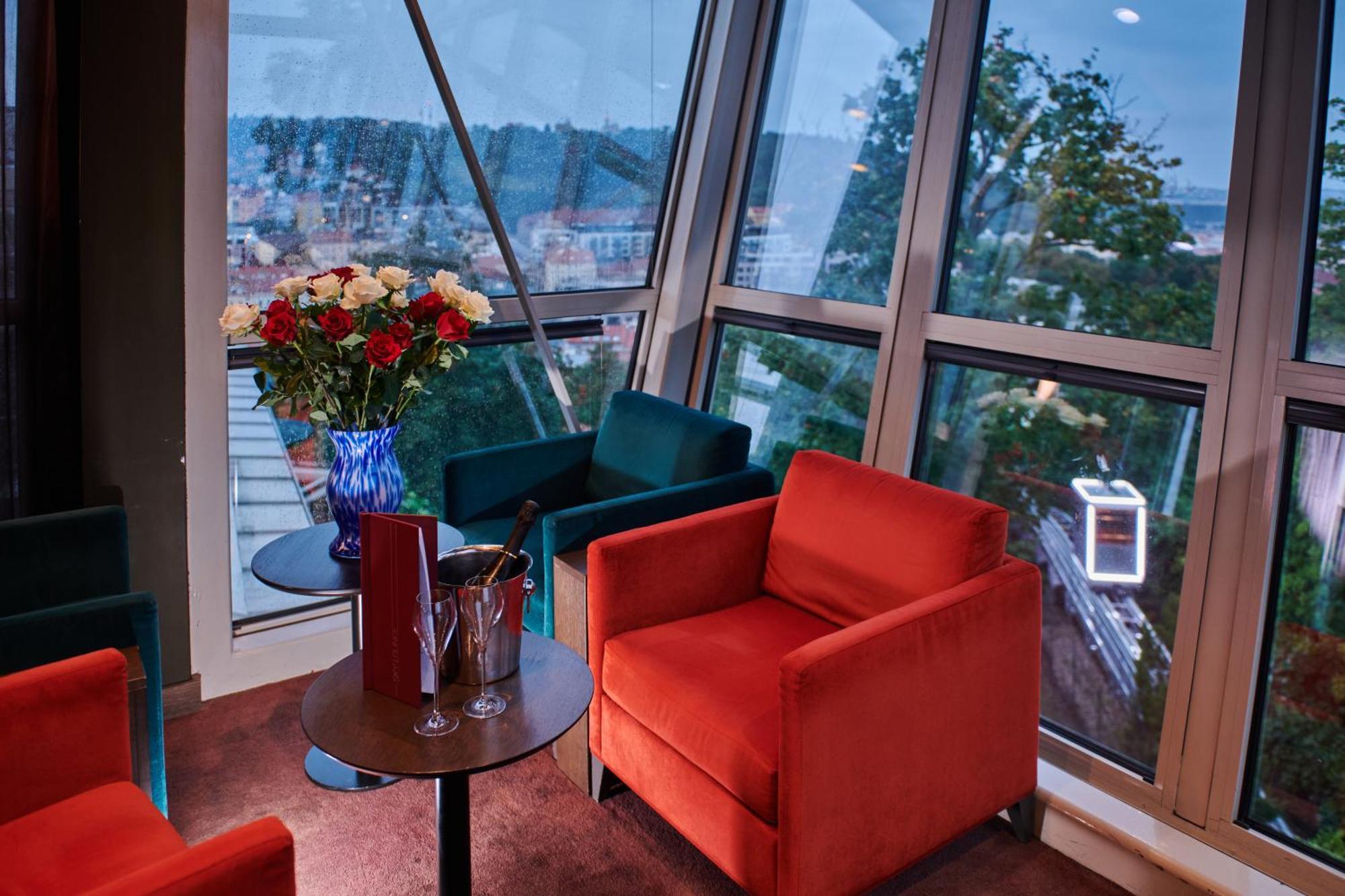 Nh Collection Hotel
