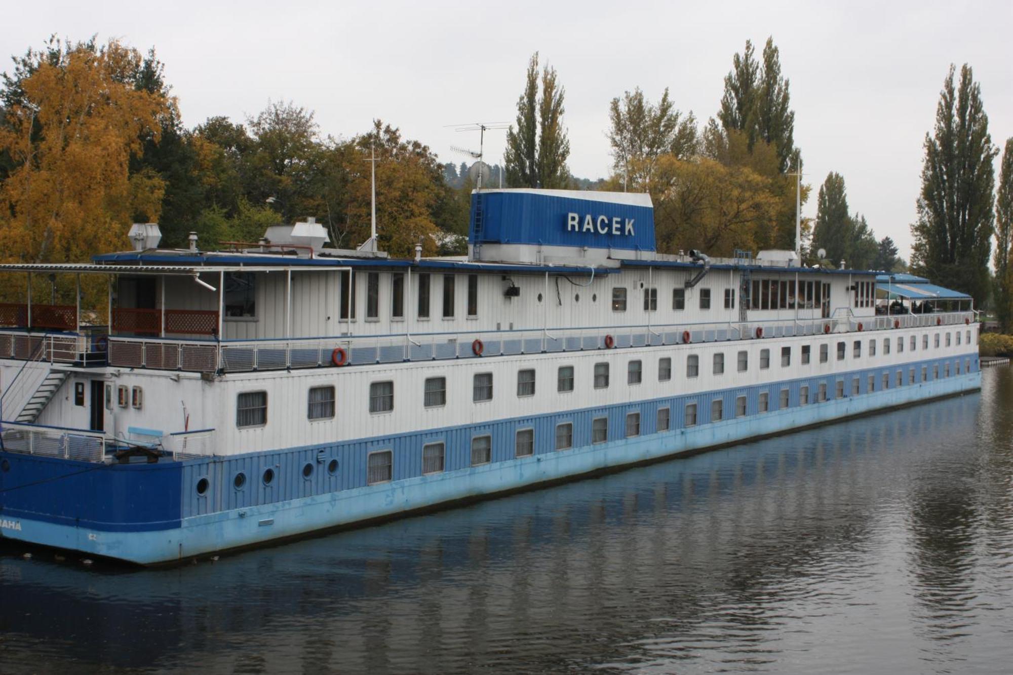 Racek Prague