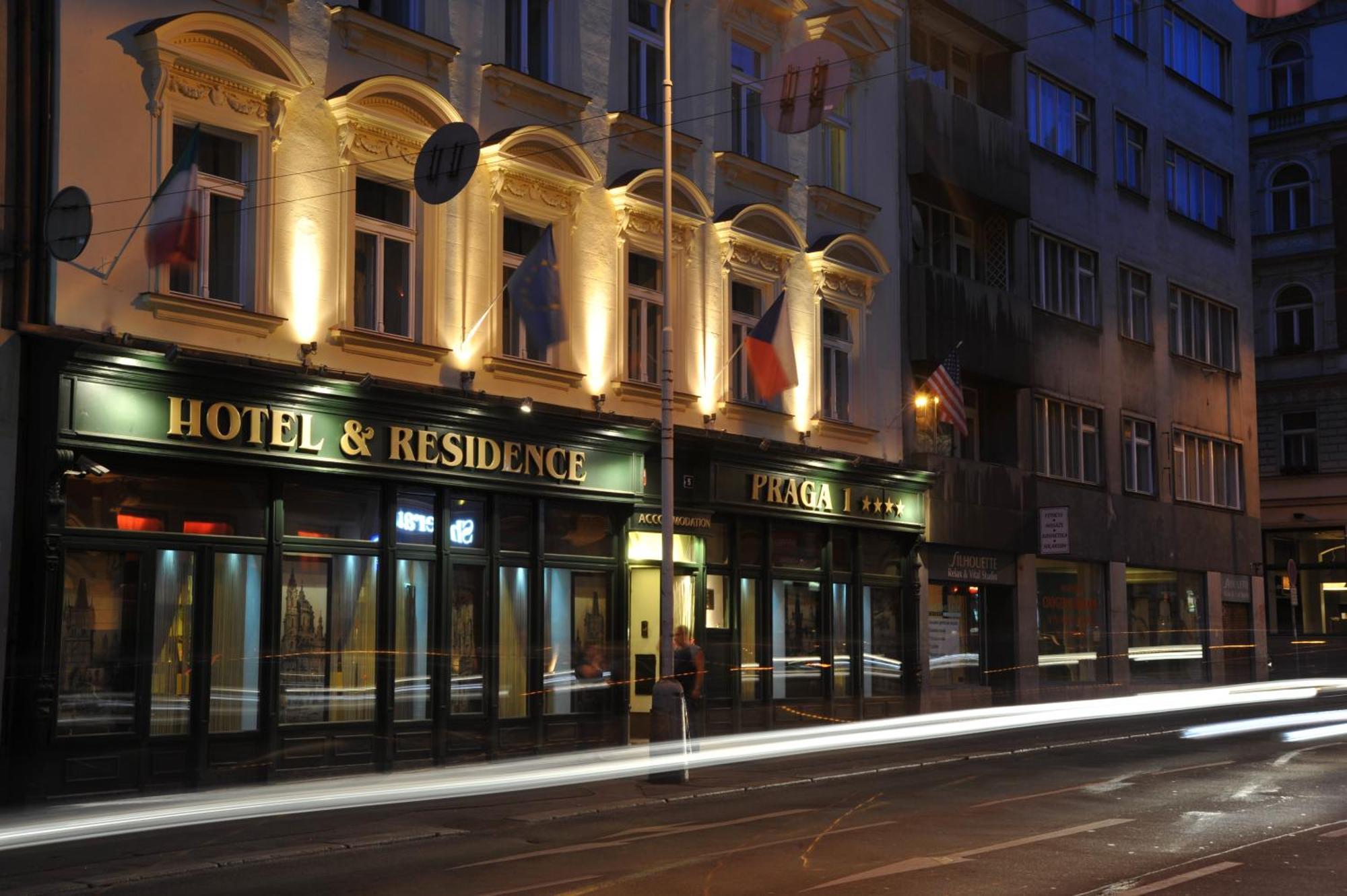 Hotel 1 4*