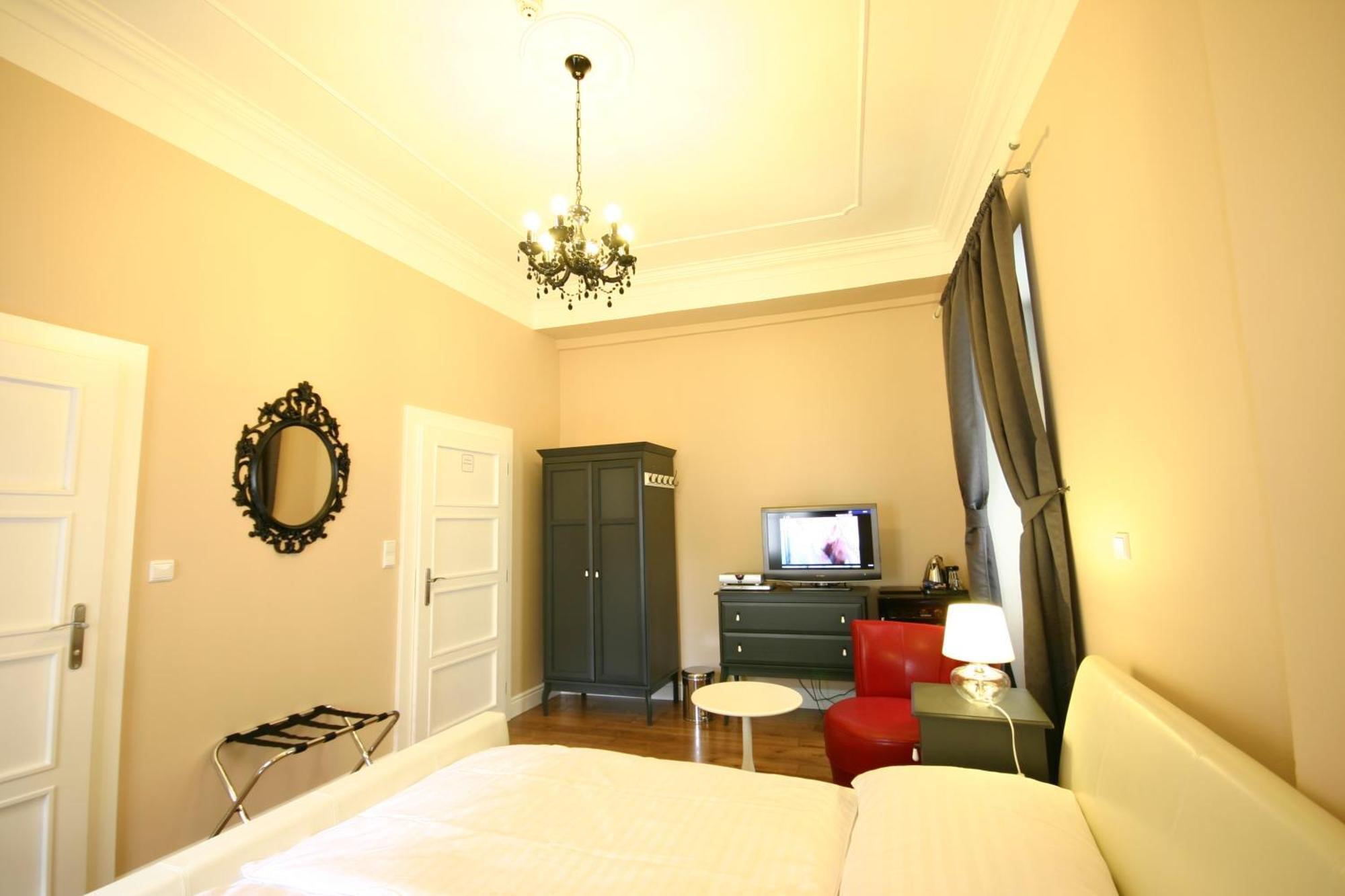 Otel U Tri Bubnu