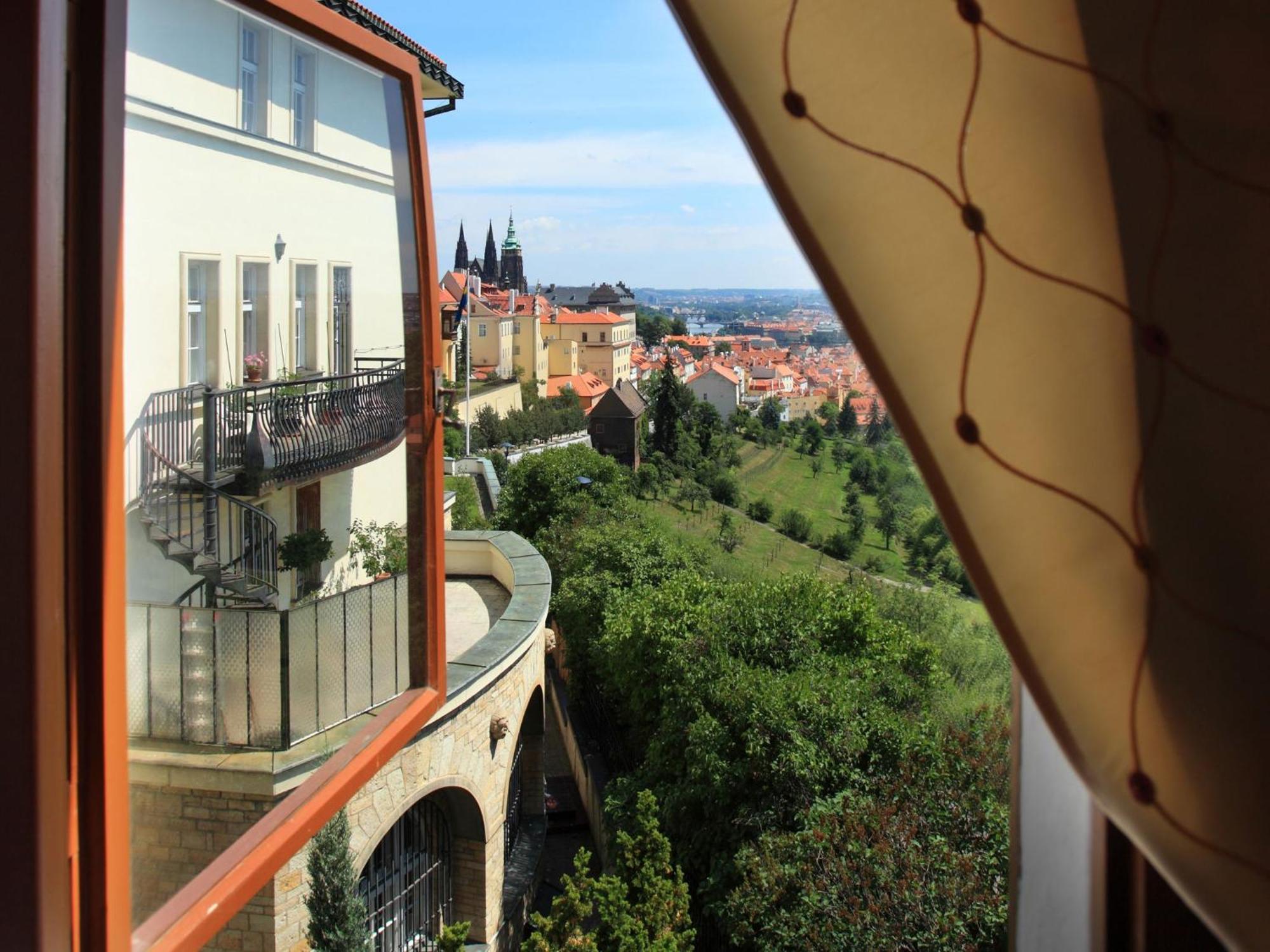 Hotel Questenberg Prague