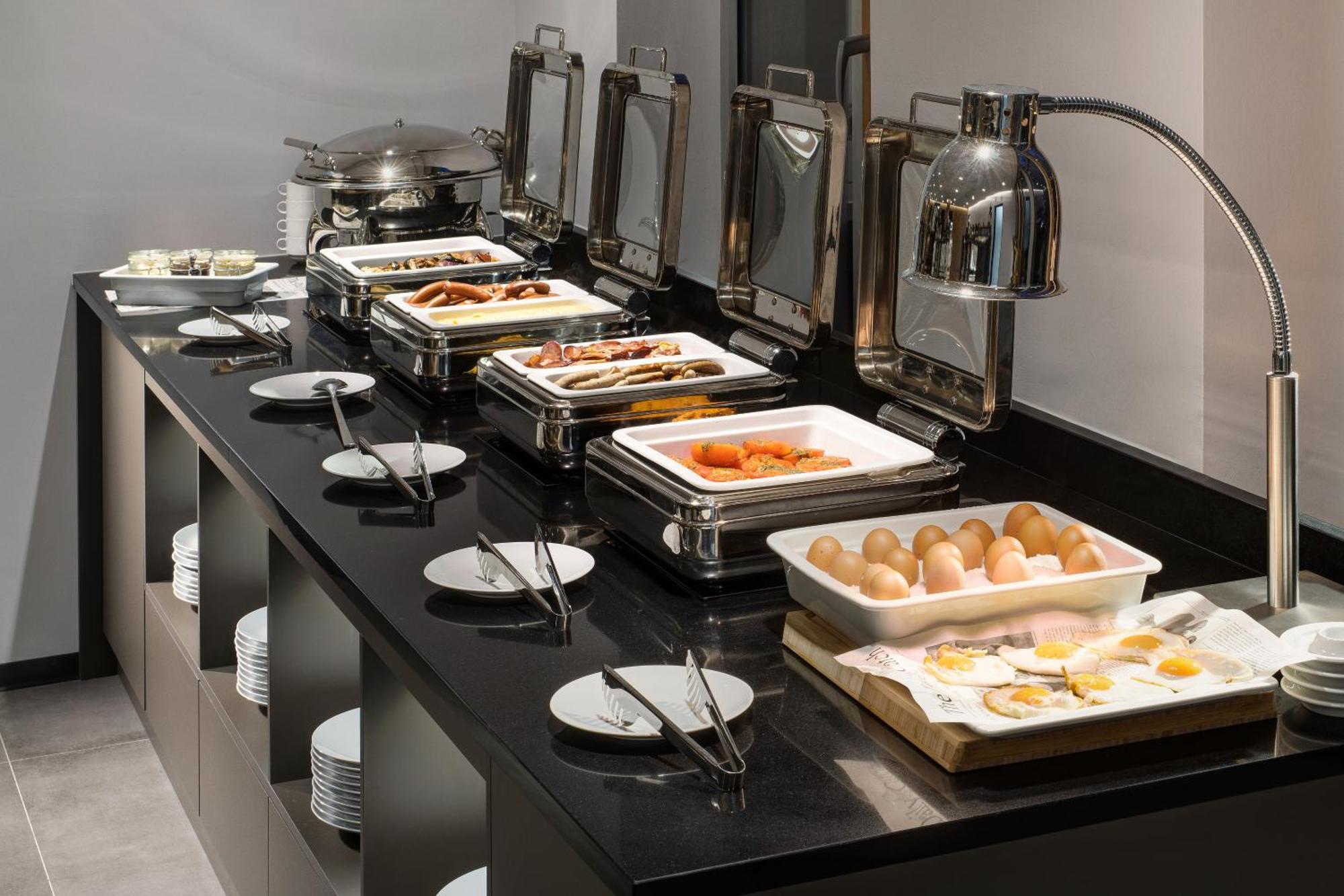 Hotel Mamaison Downtown 4*