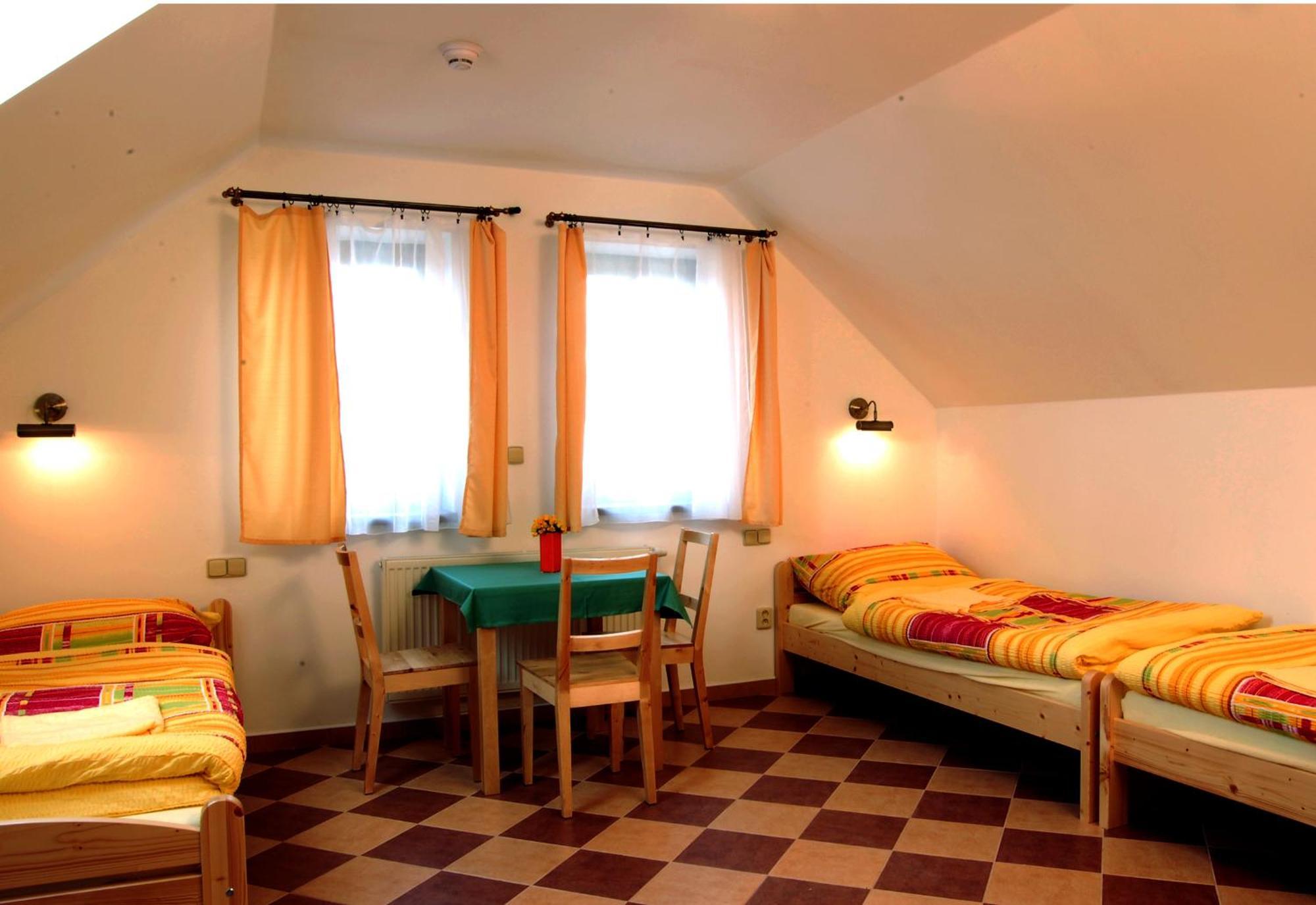Gasthof Camp Prager 2*