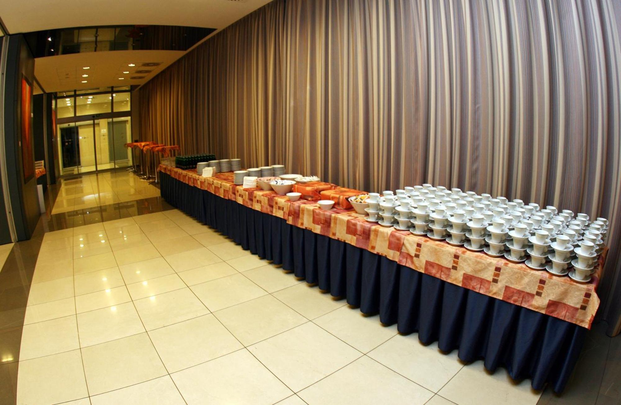 Otel Olympik Artemis 4*