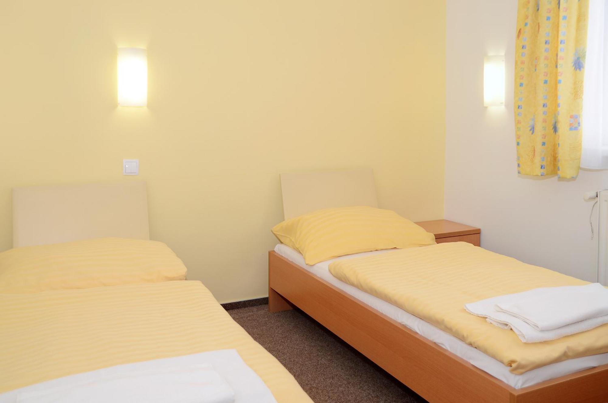 Hotel Imos