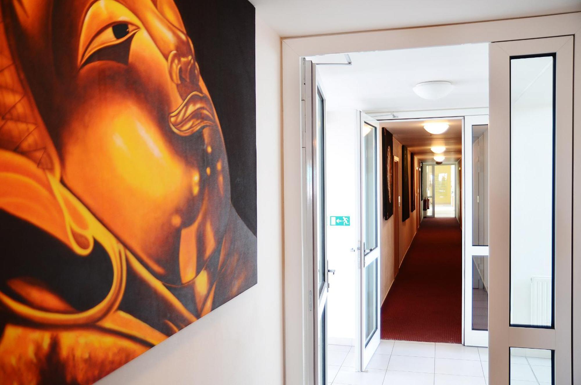 Hotel Imos